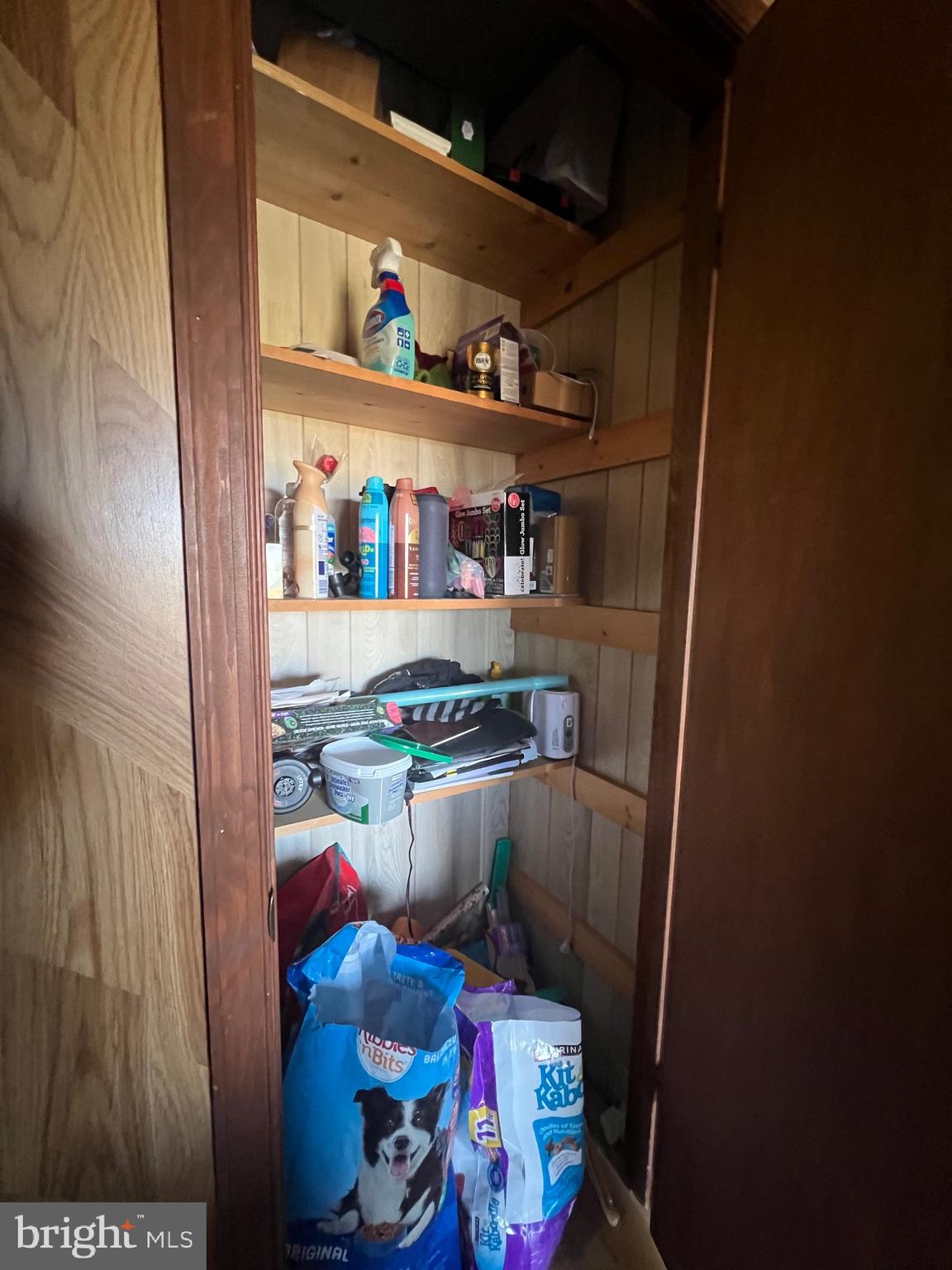 OAK COVE - Residential