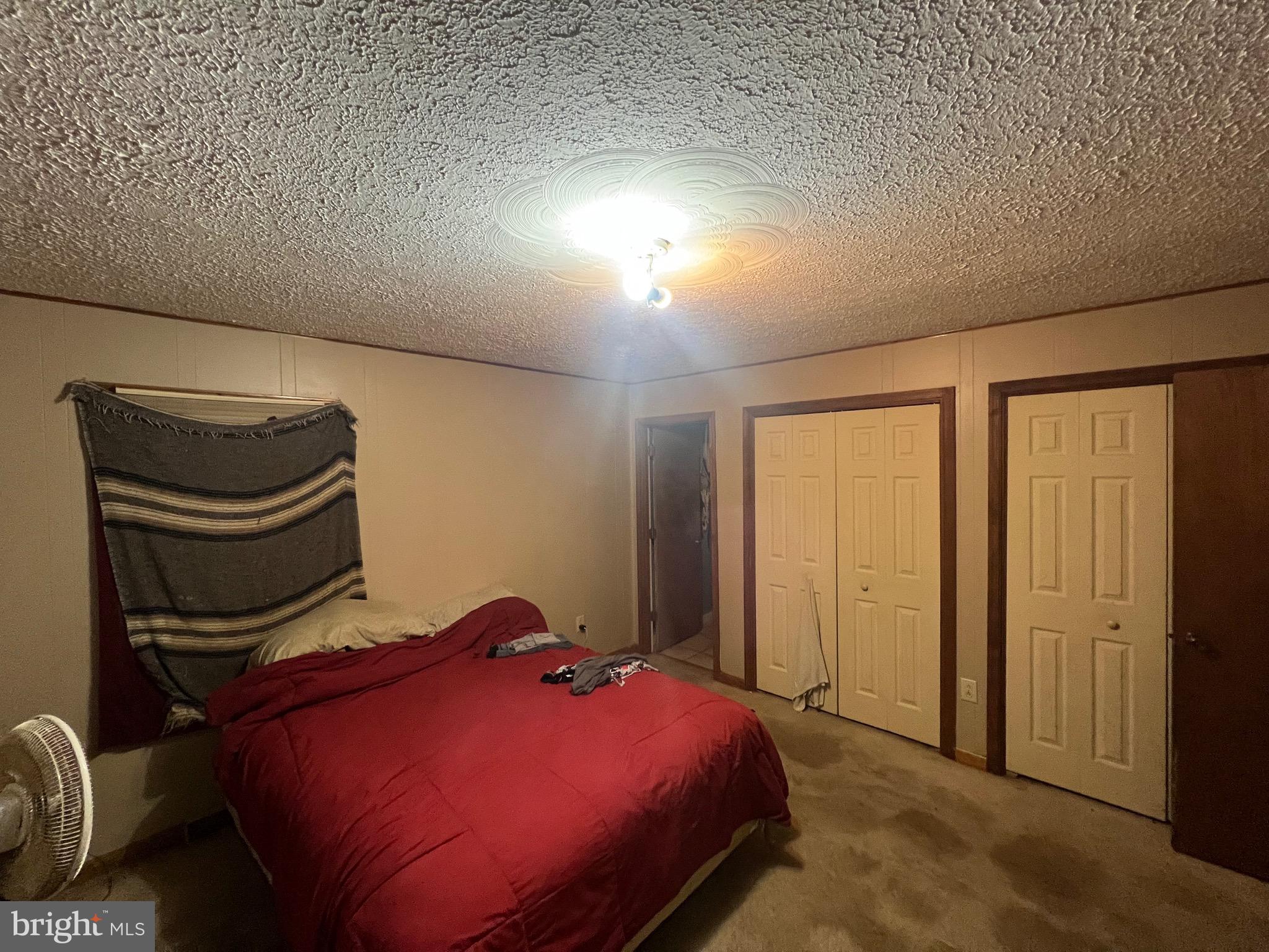 OAK COVE - Residential