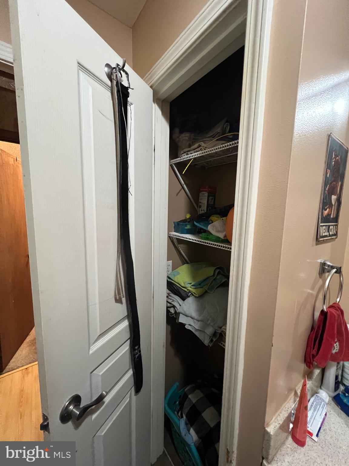 OAK COVE - Residential