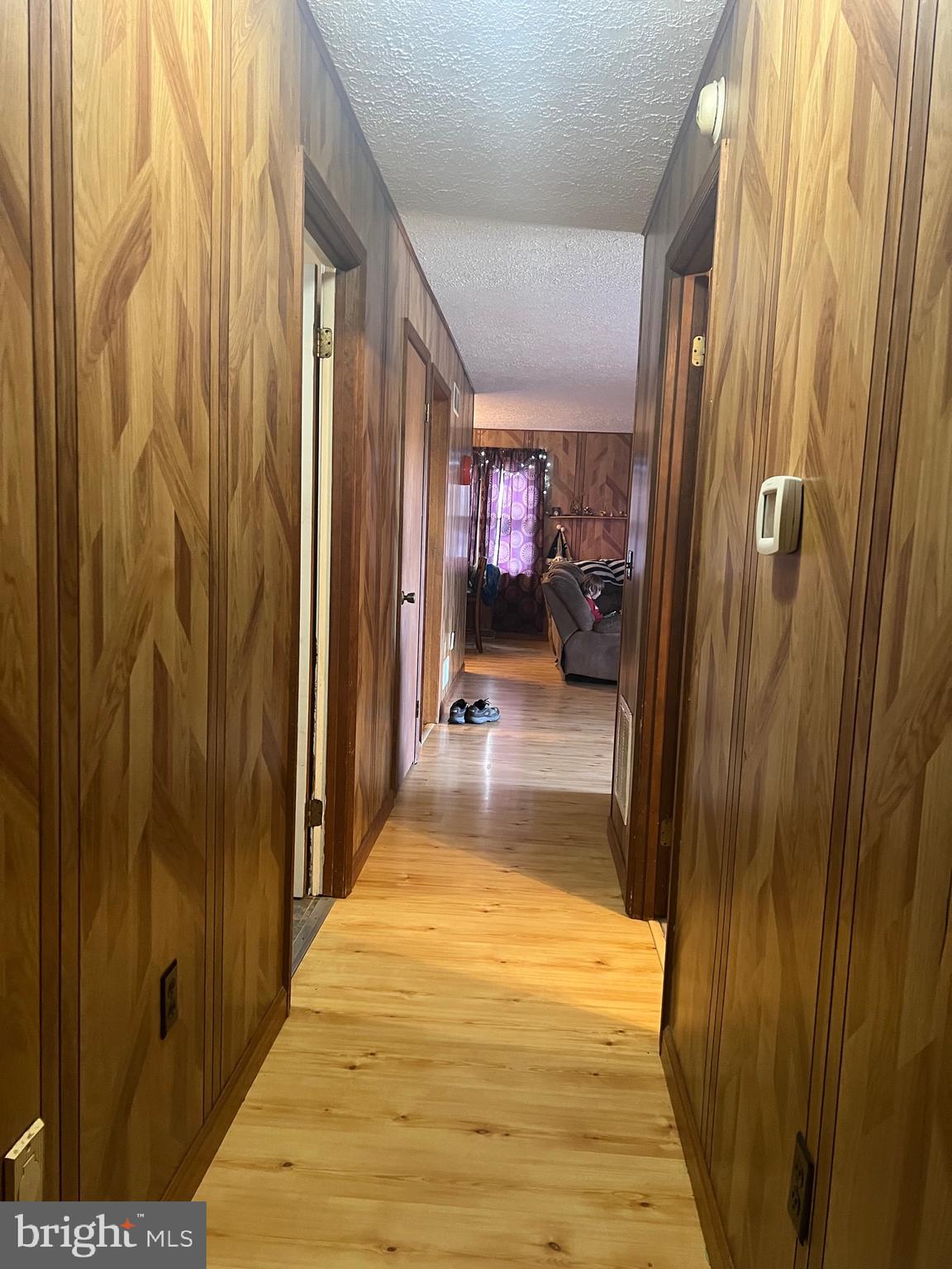 OAK COVE - Residential