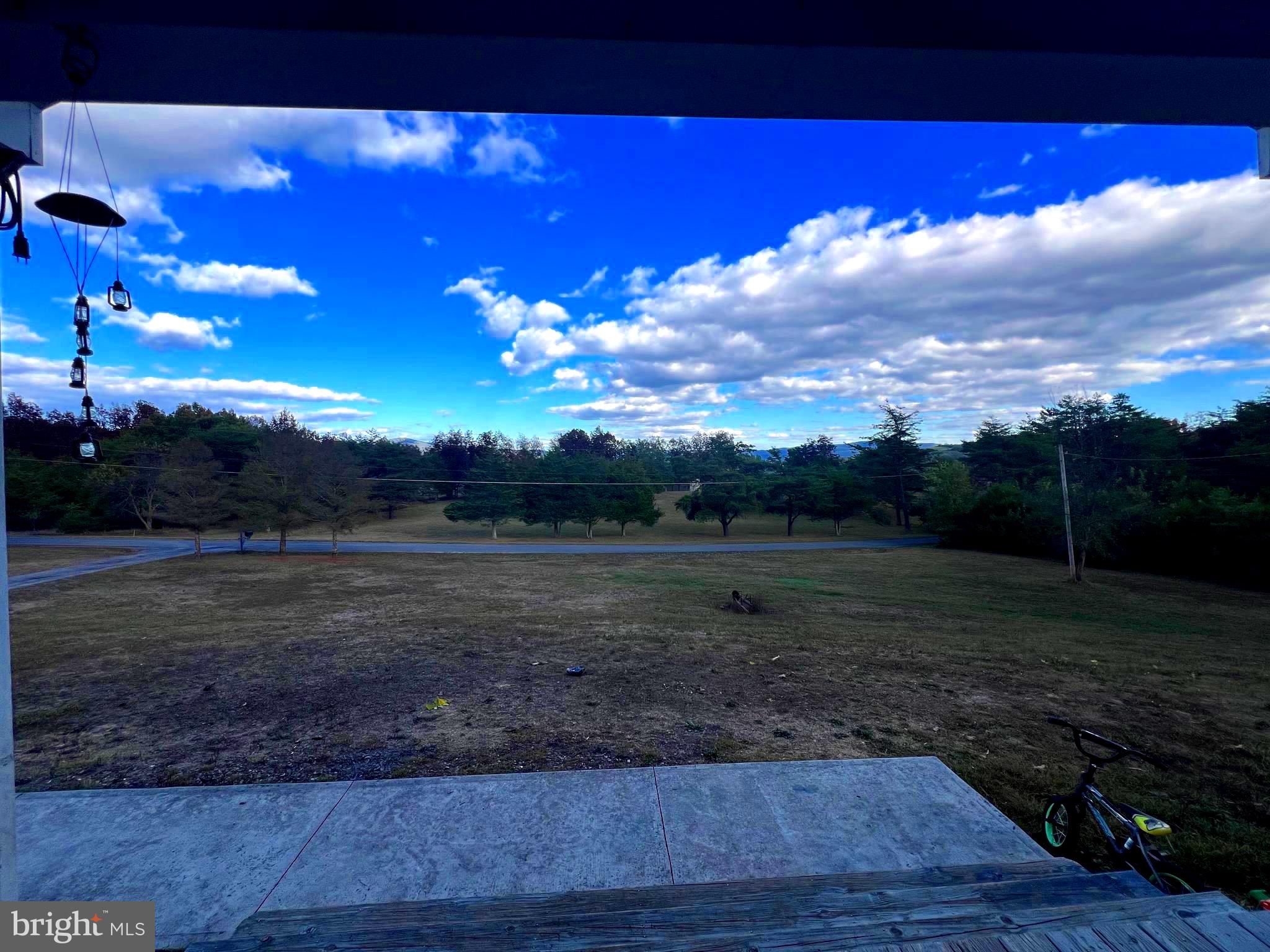 OAK COVE - Residential