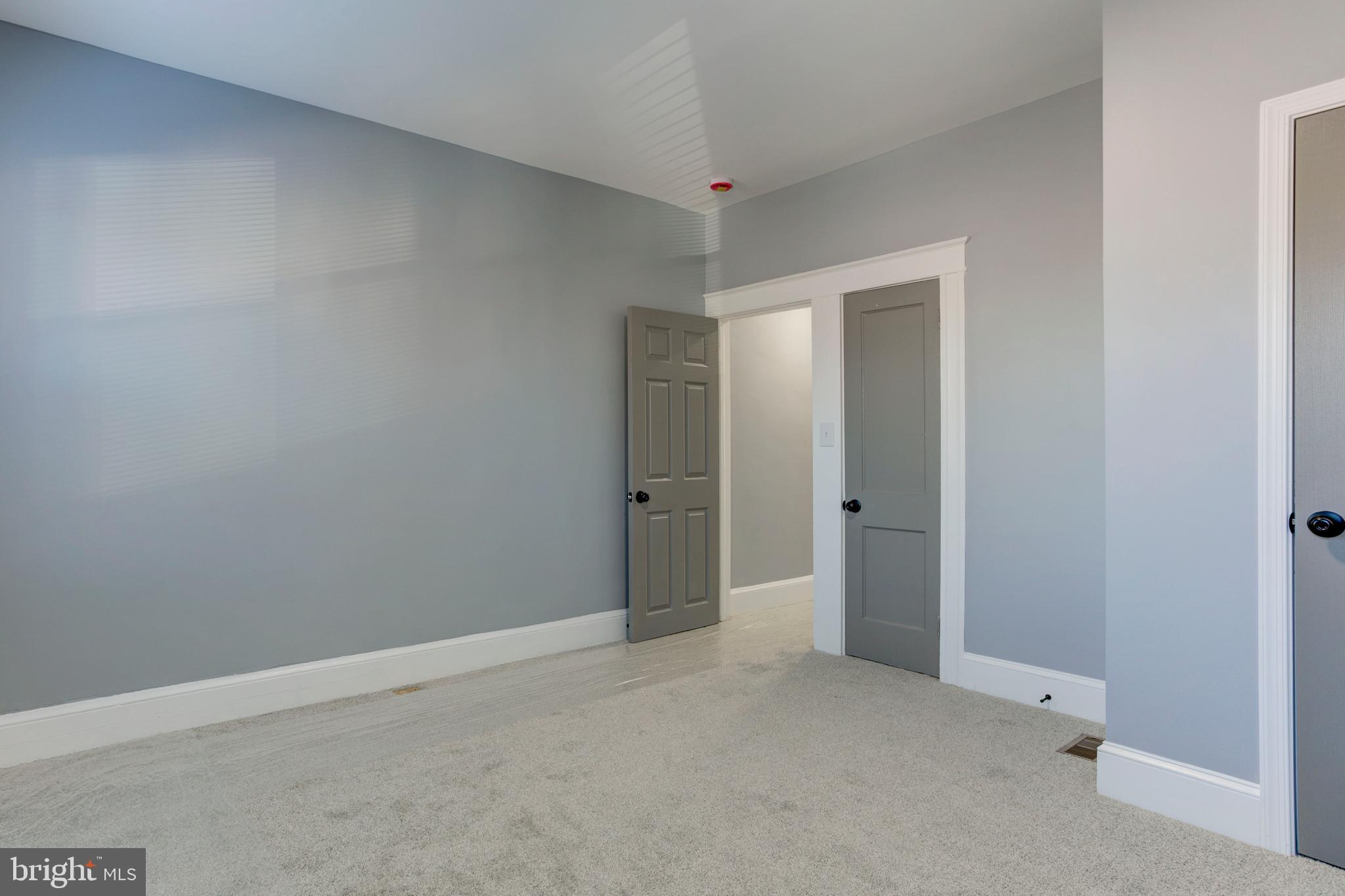 BROOKLYN - Residential