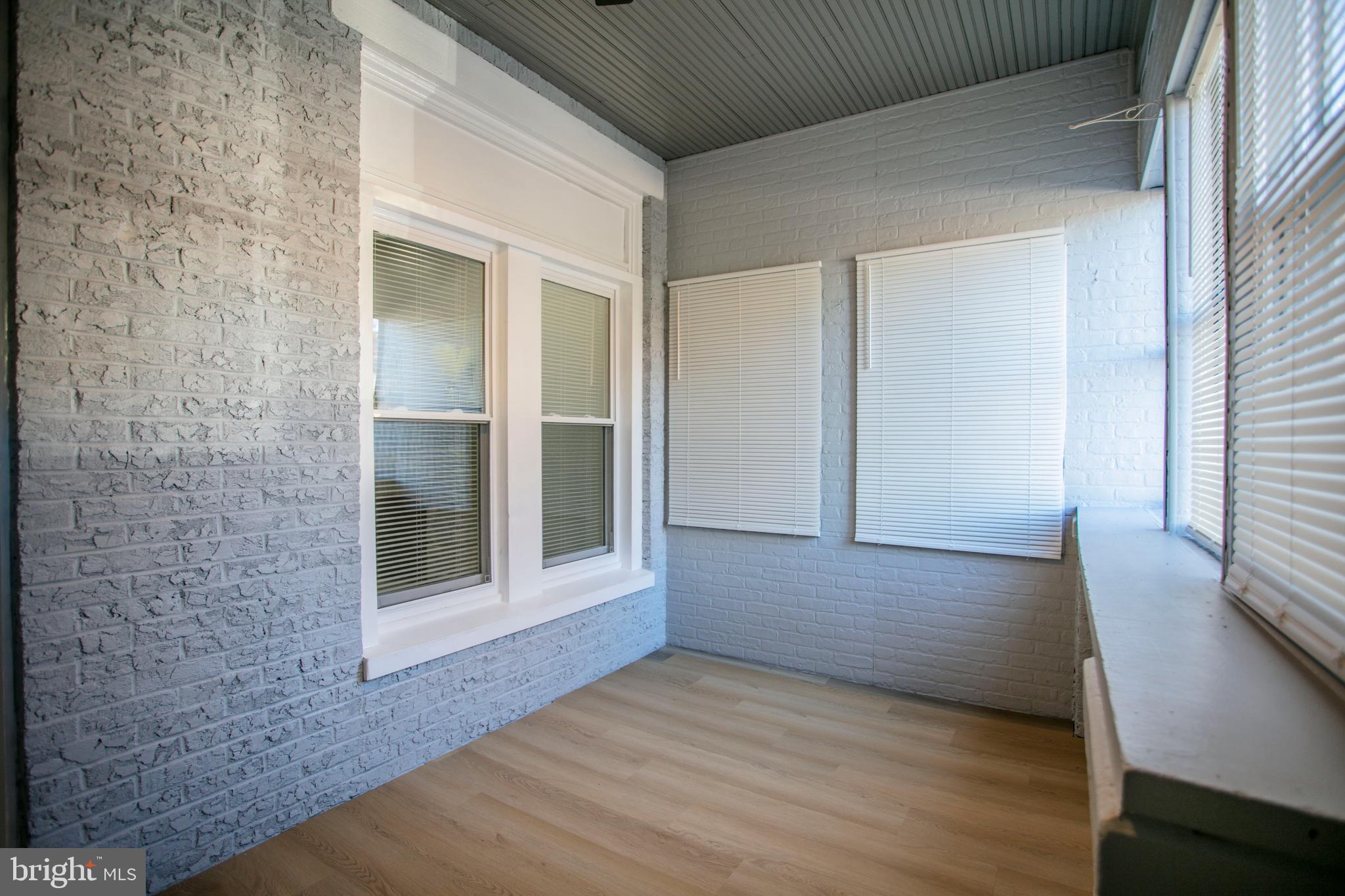 BROOKLYN - Residential