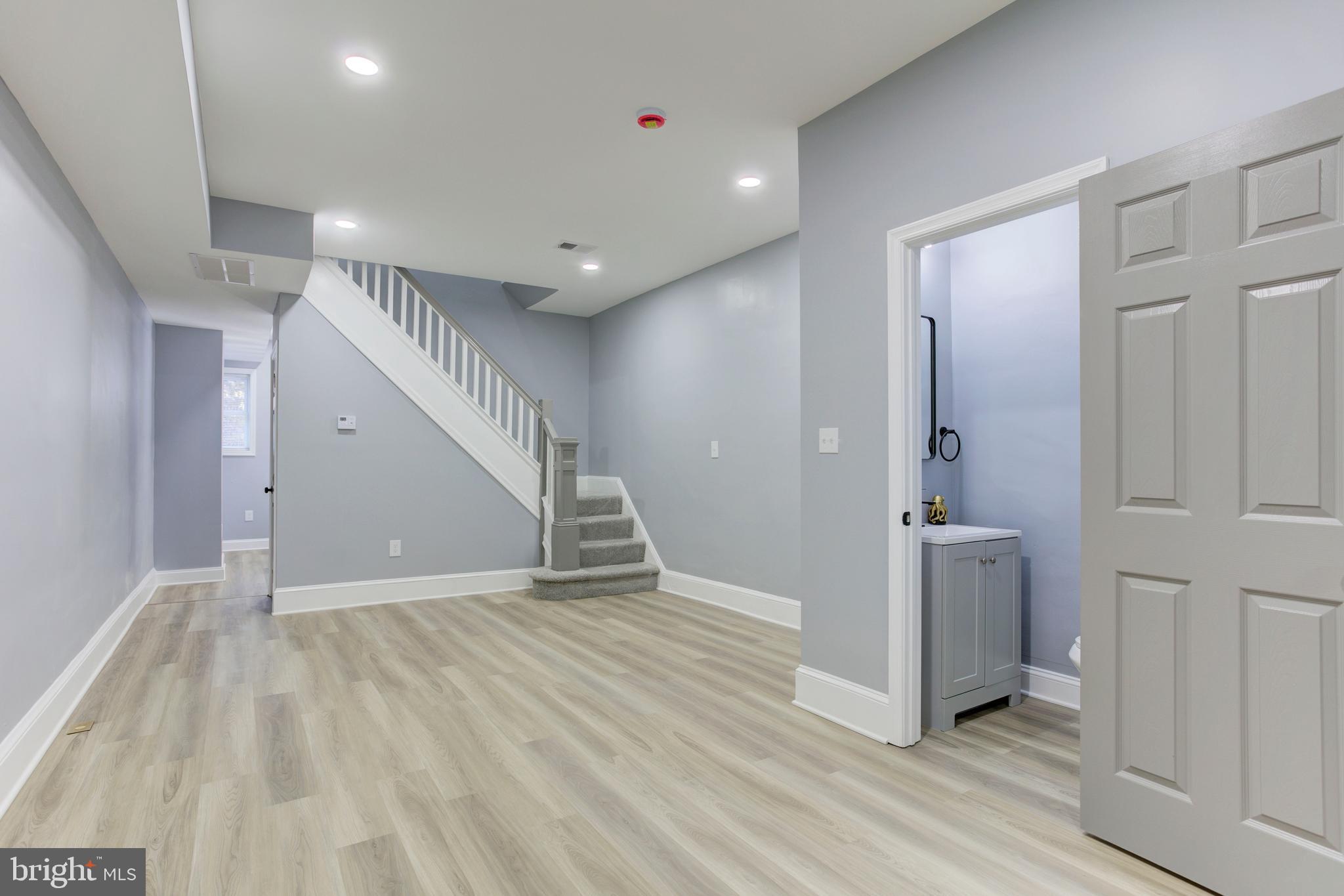 BROOKLYN - Residential