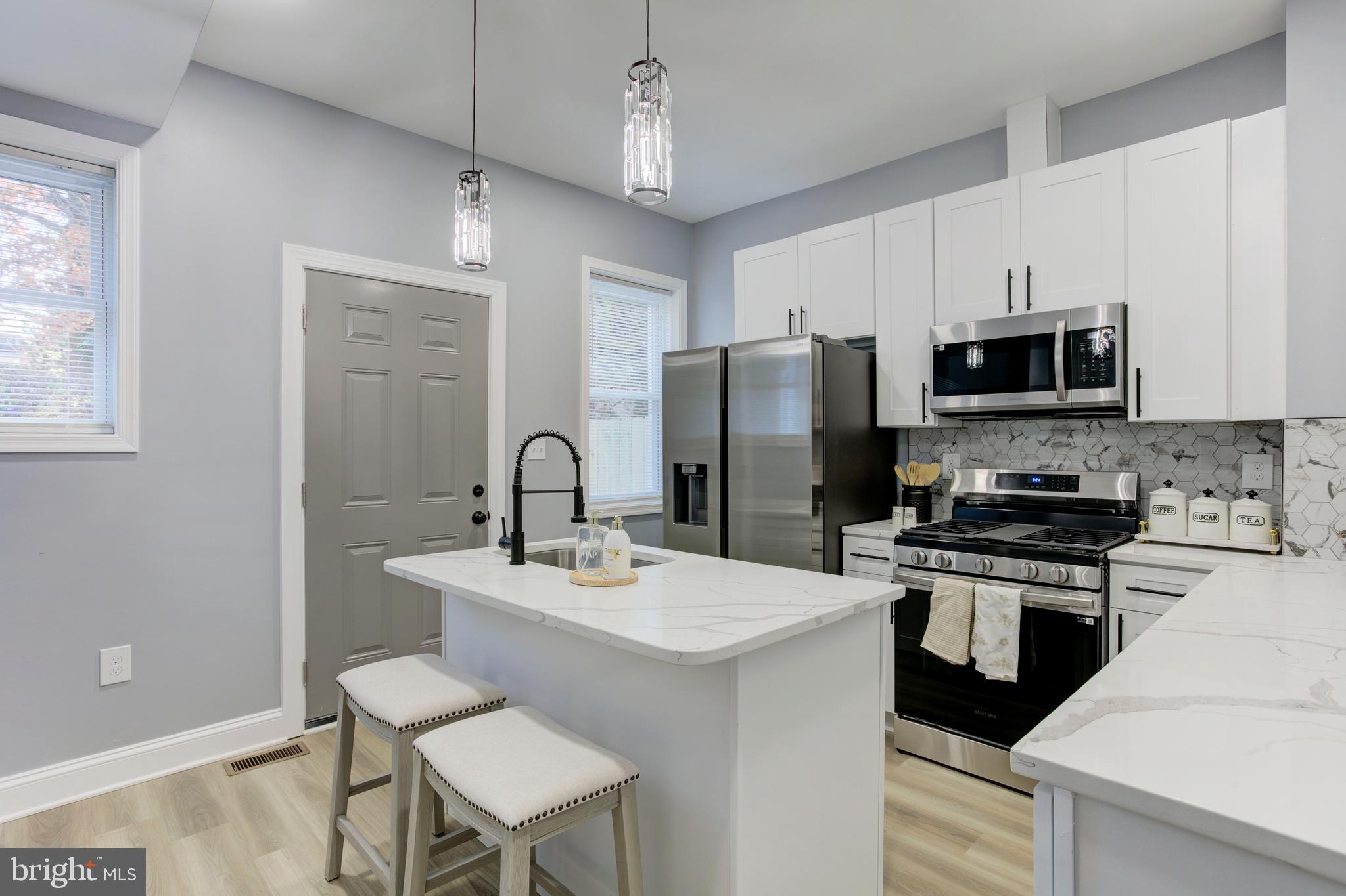 BROOKLYN - Residential