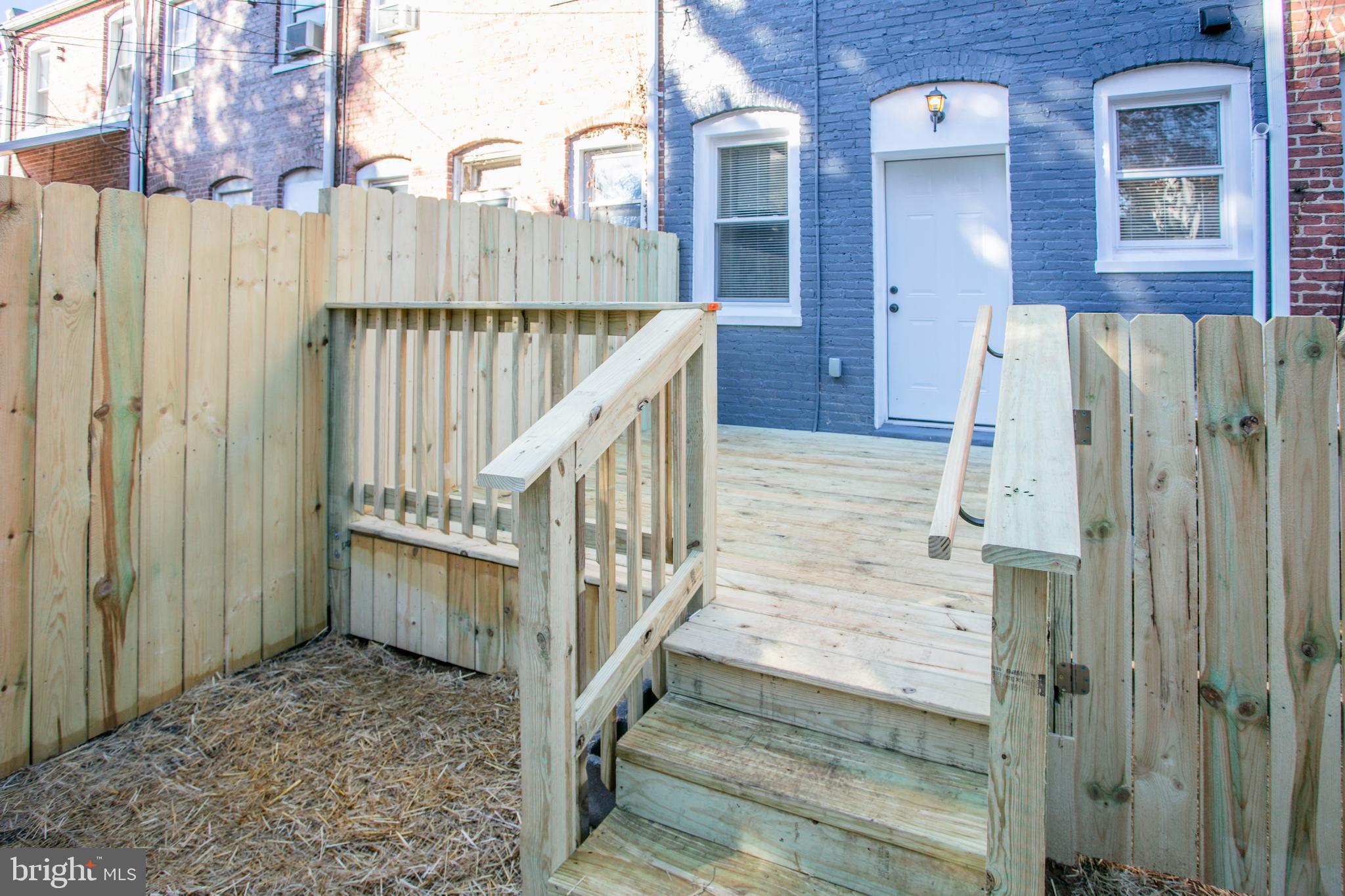 BROOKLYN - Residential