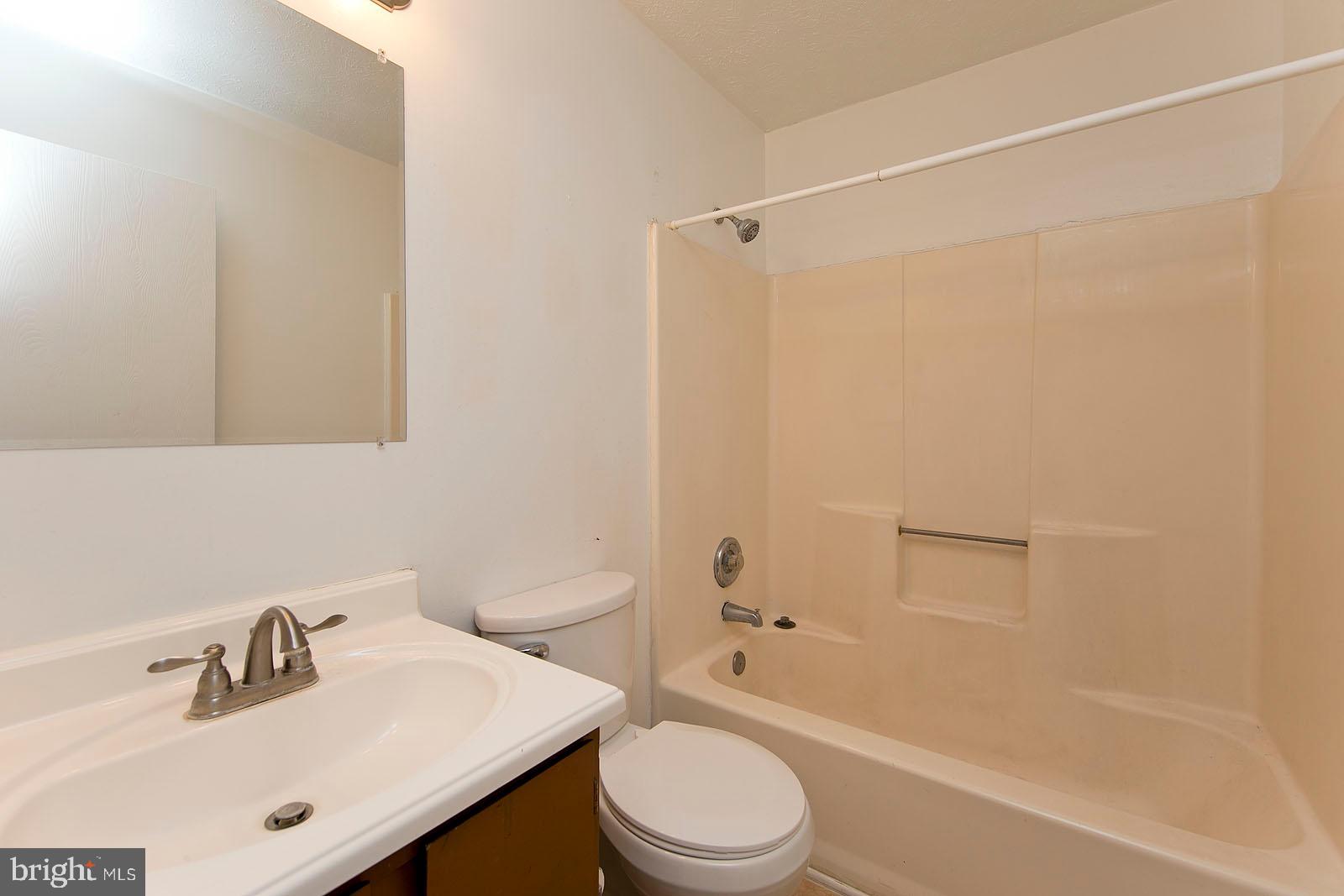 BROOKLAND HEIGHTS - Residential Lease