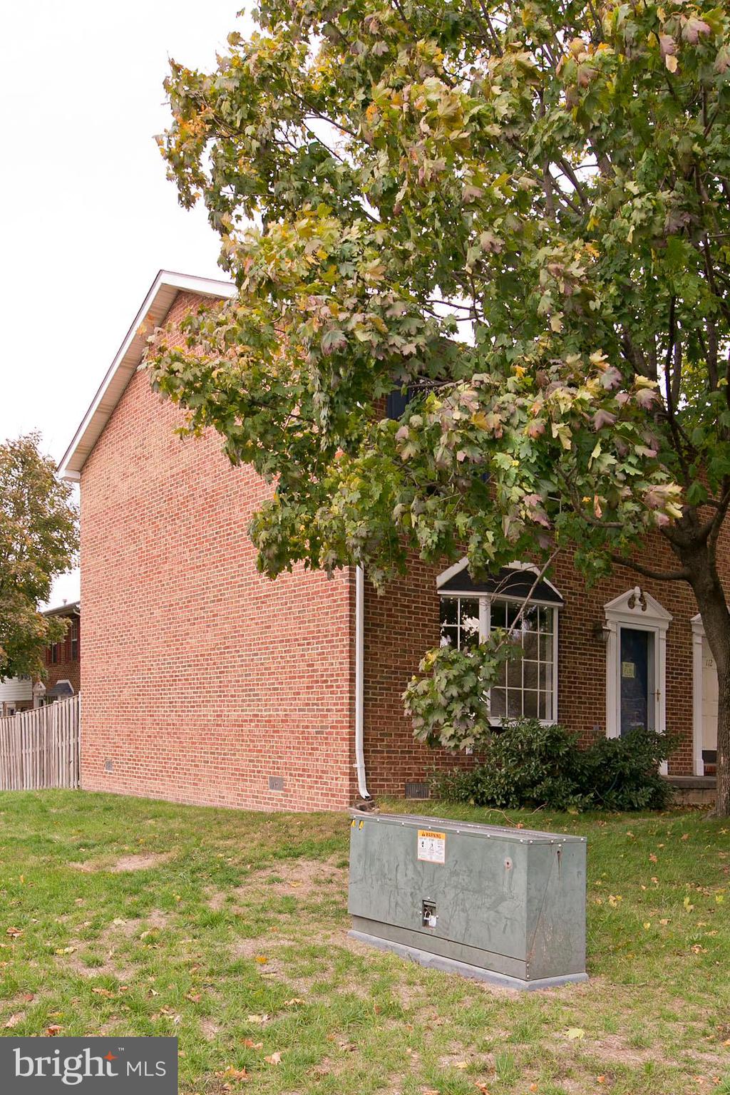 BROOKLAND HEIGHTS - Residential Lease