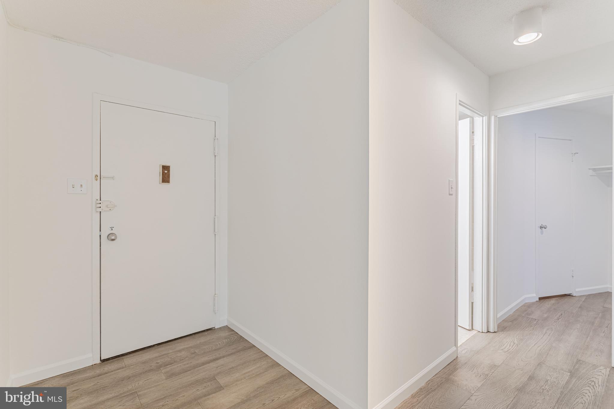 WATERGATE AT LANDMARK - Residential Lease