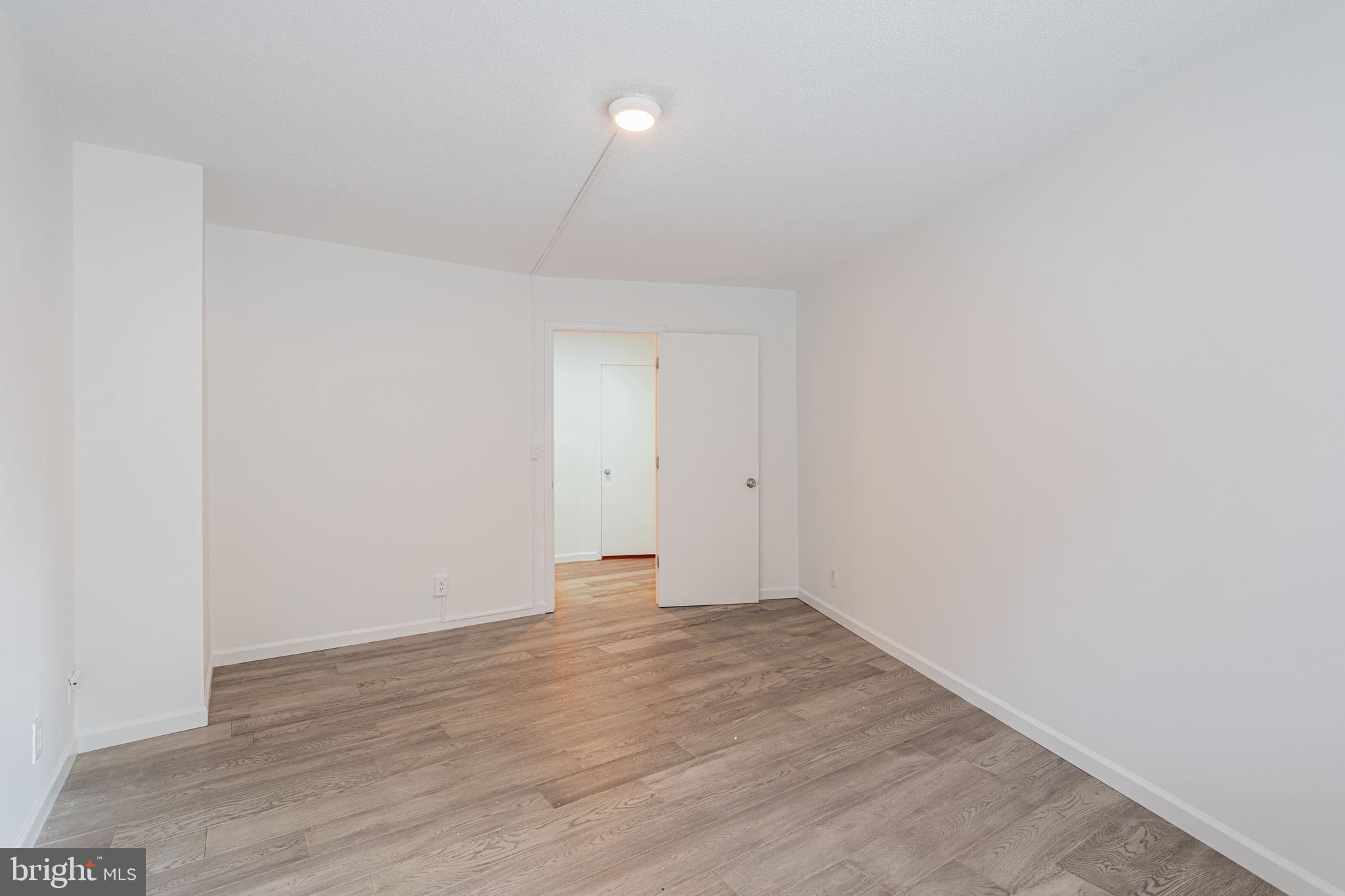 WATERGATE AT LANDMARK - Residential Lease