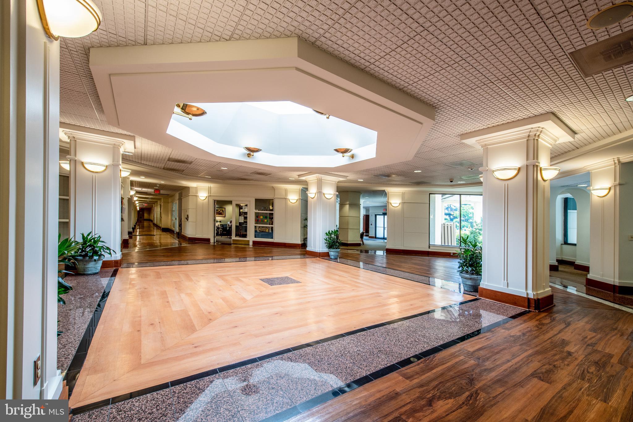 WATERGATE AT LANDMARK - Residential Lease