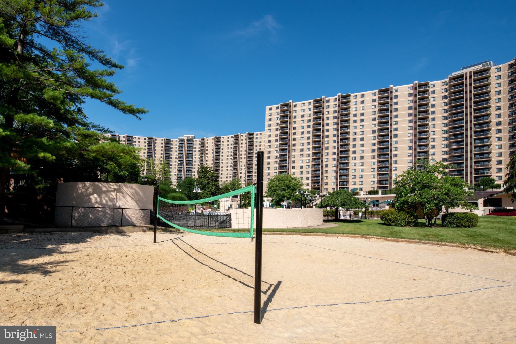 WATERGATE AT LANDMARK - Residential Lease