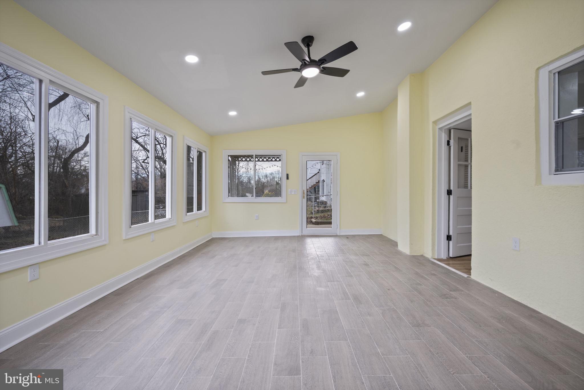 OVERLEA - Residential