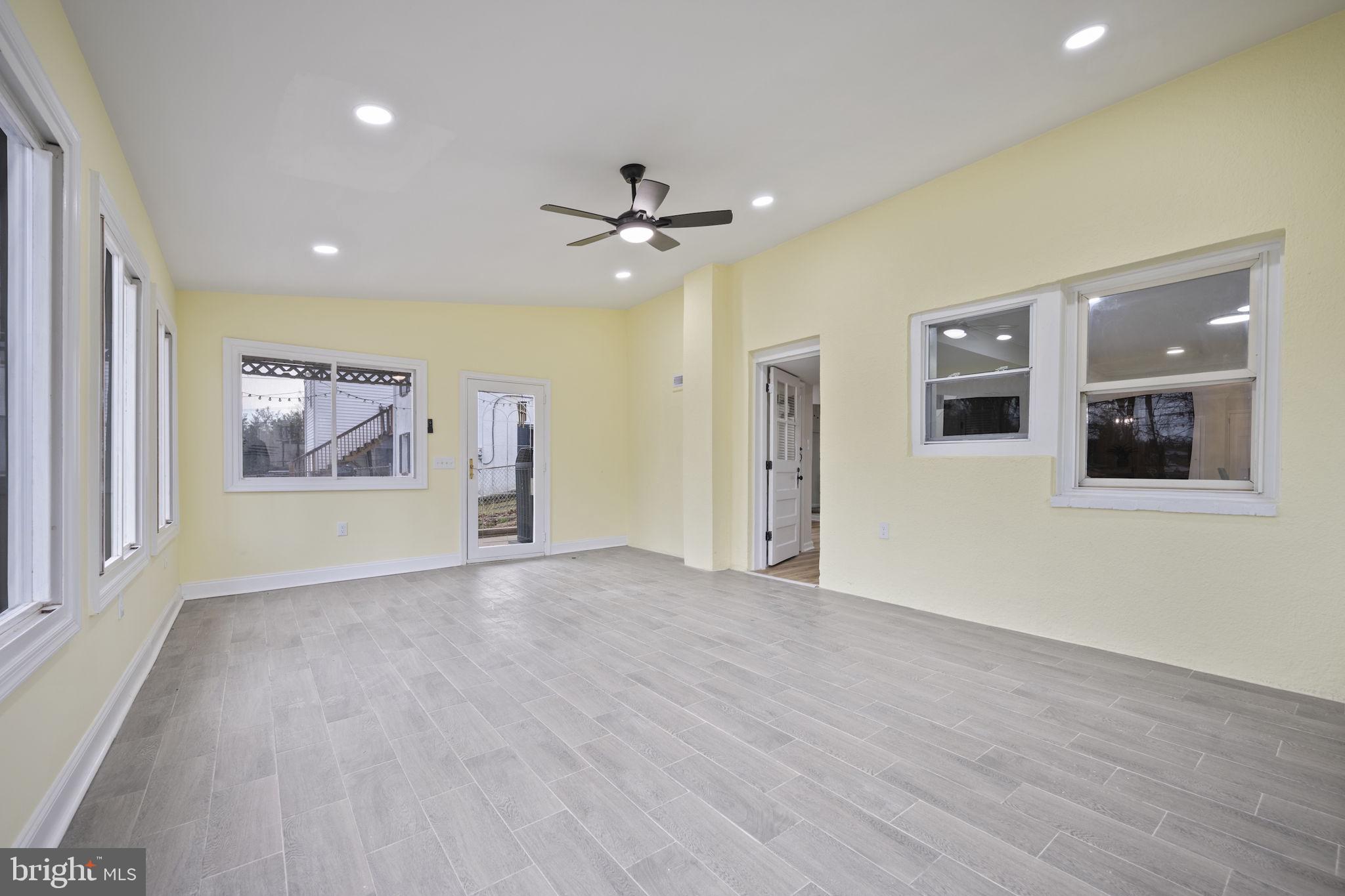 OVERLEA - Residential