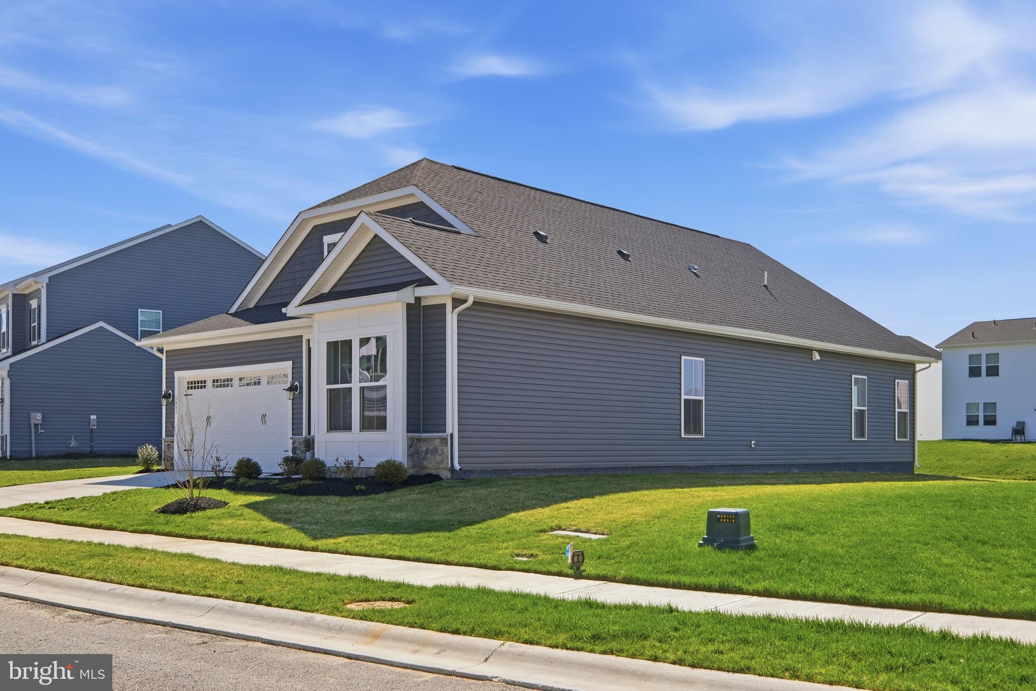 1553 LAKE TAHOE DRIVE