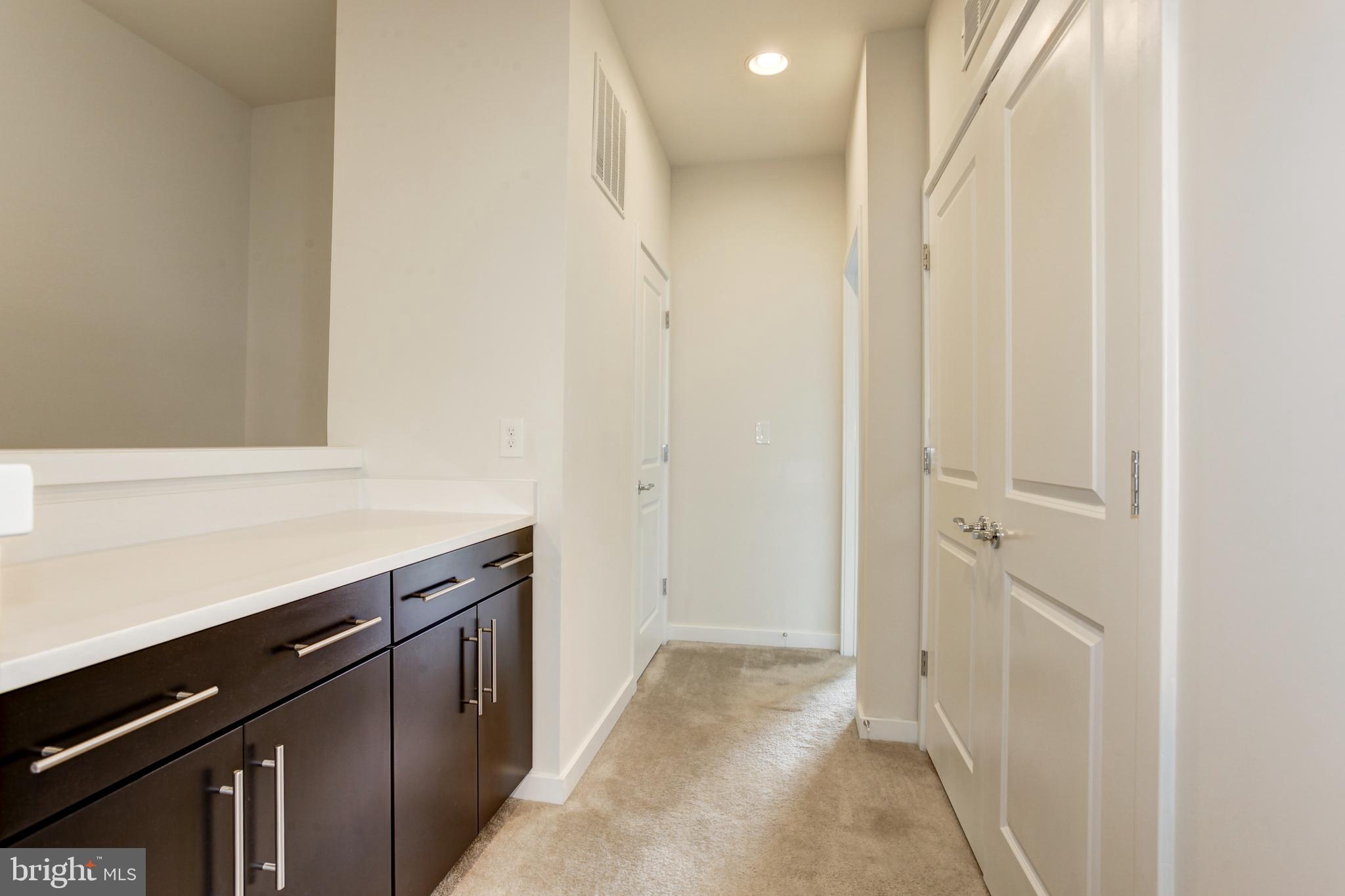 RIVER CREST - Residential Lease