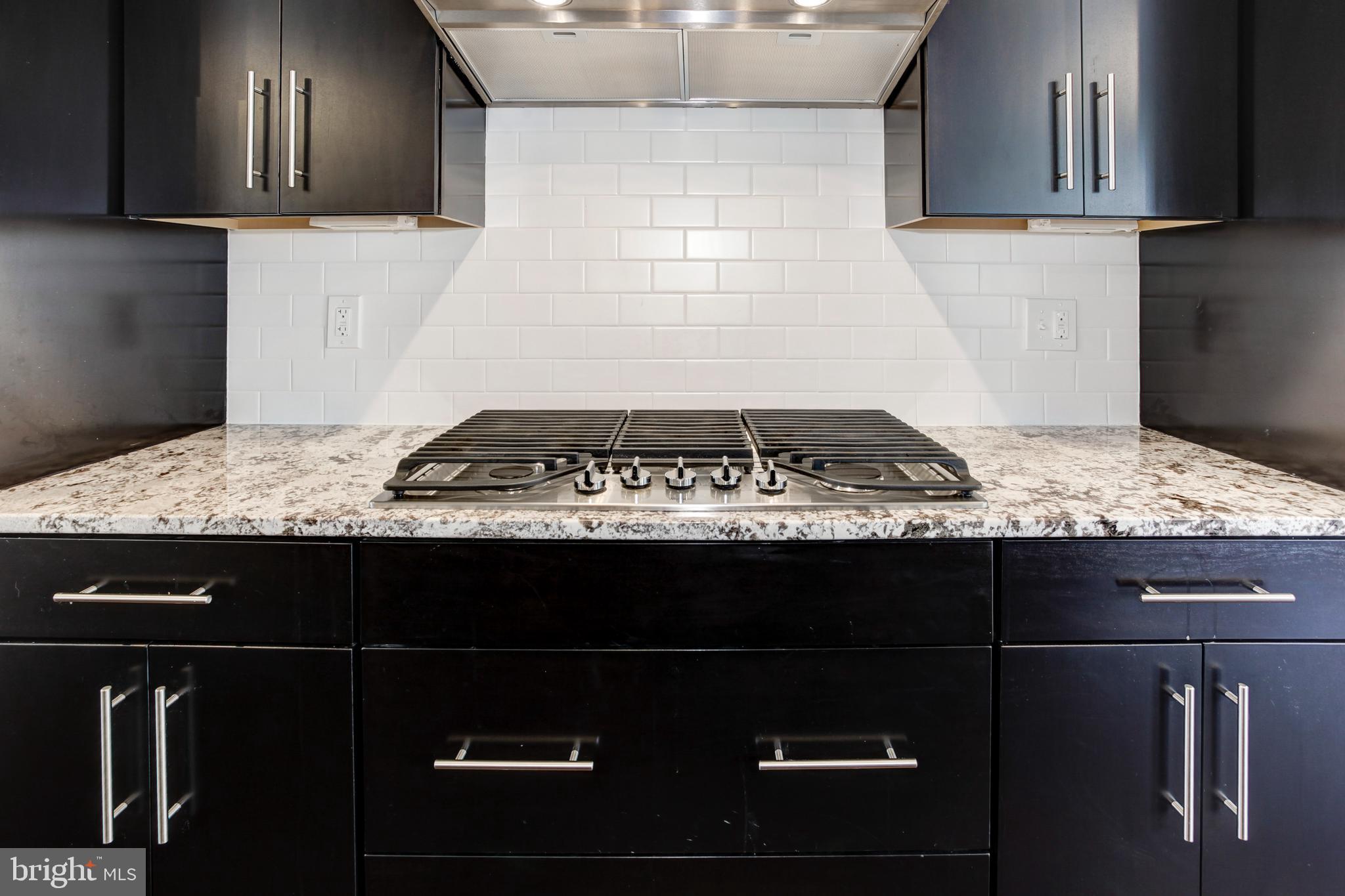 RIVER CREST - Residential Lease