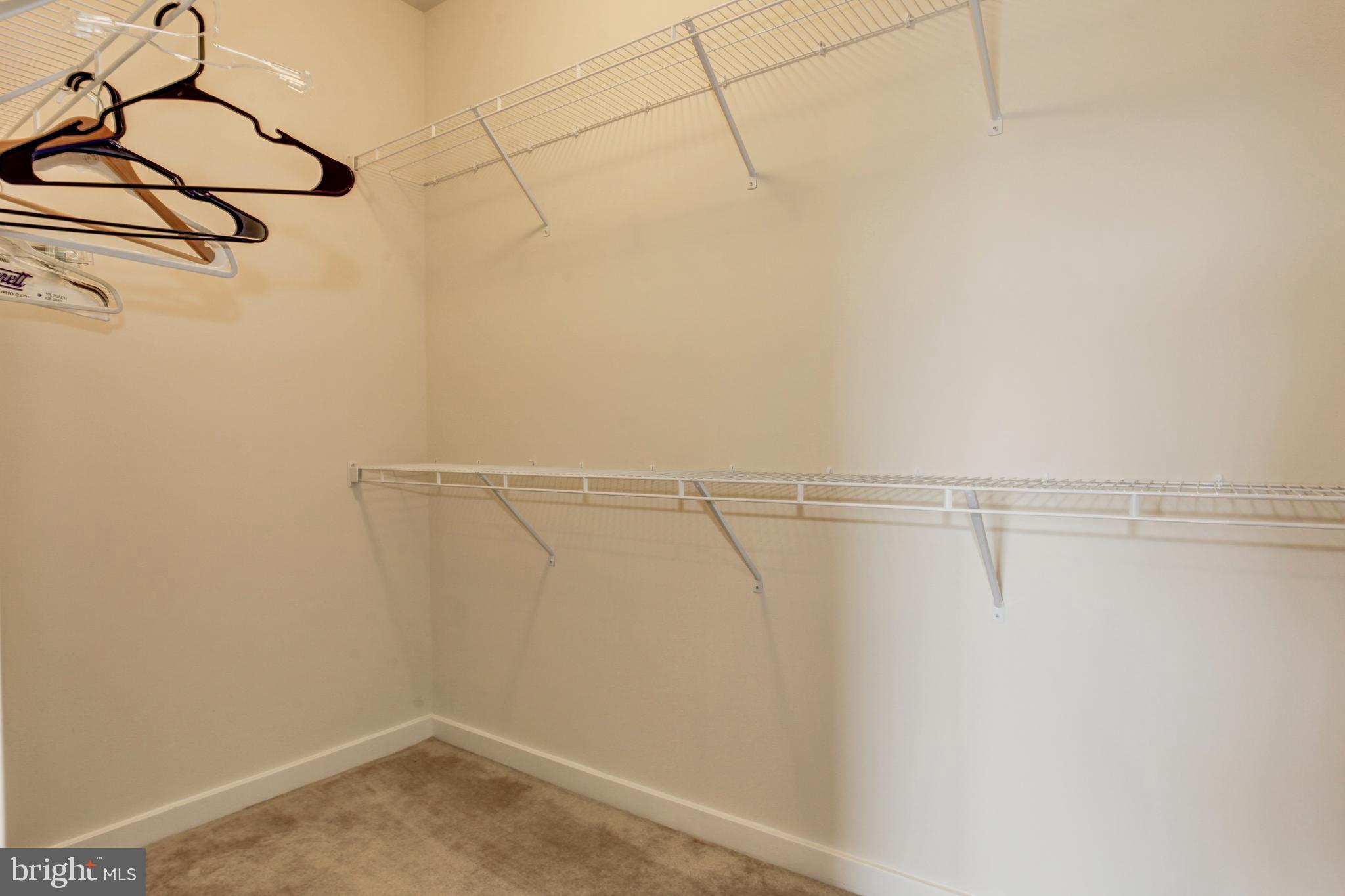 RIVER CREST - Residential Lease