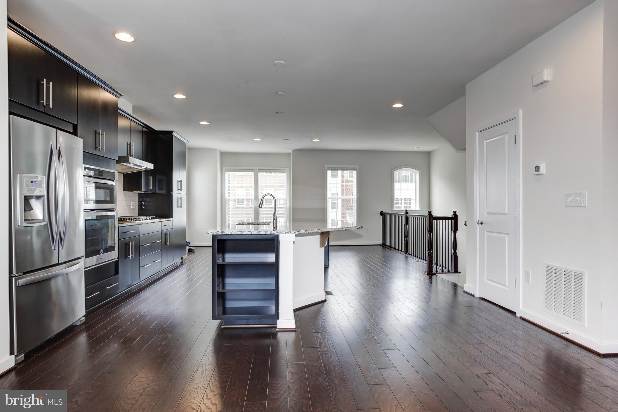 RIVER CREST - Residential Lease