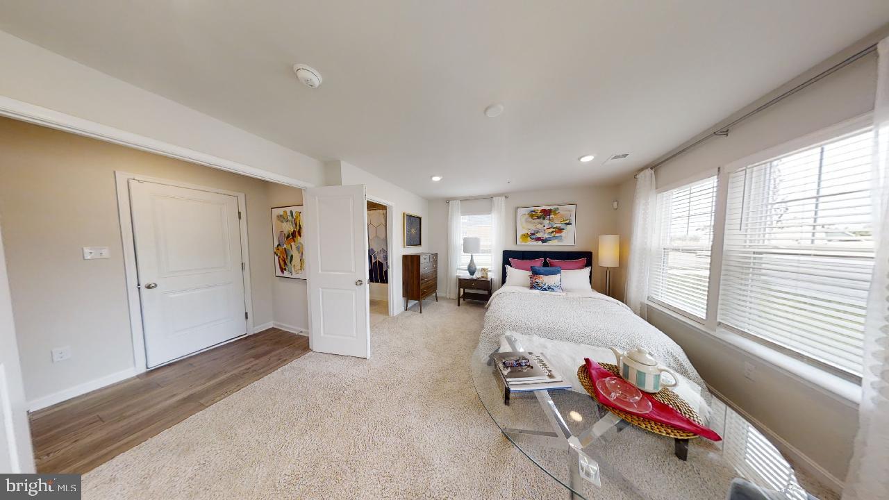 WOODMORE OVERLOOK - Residential