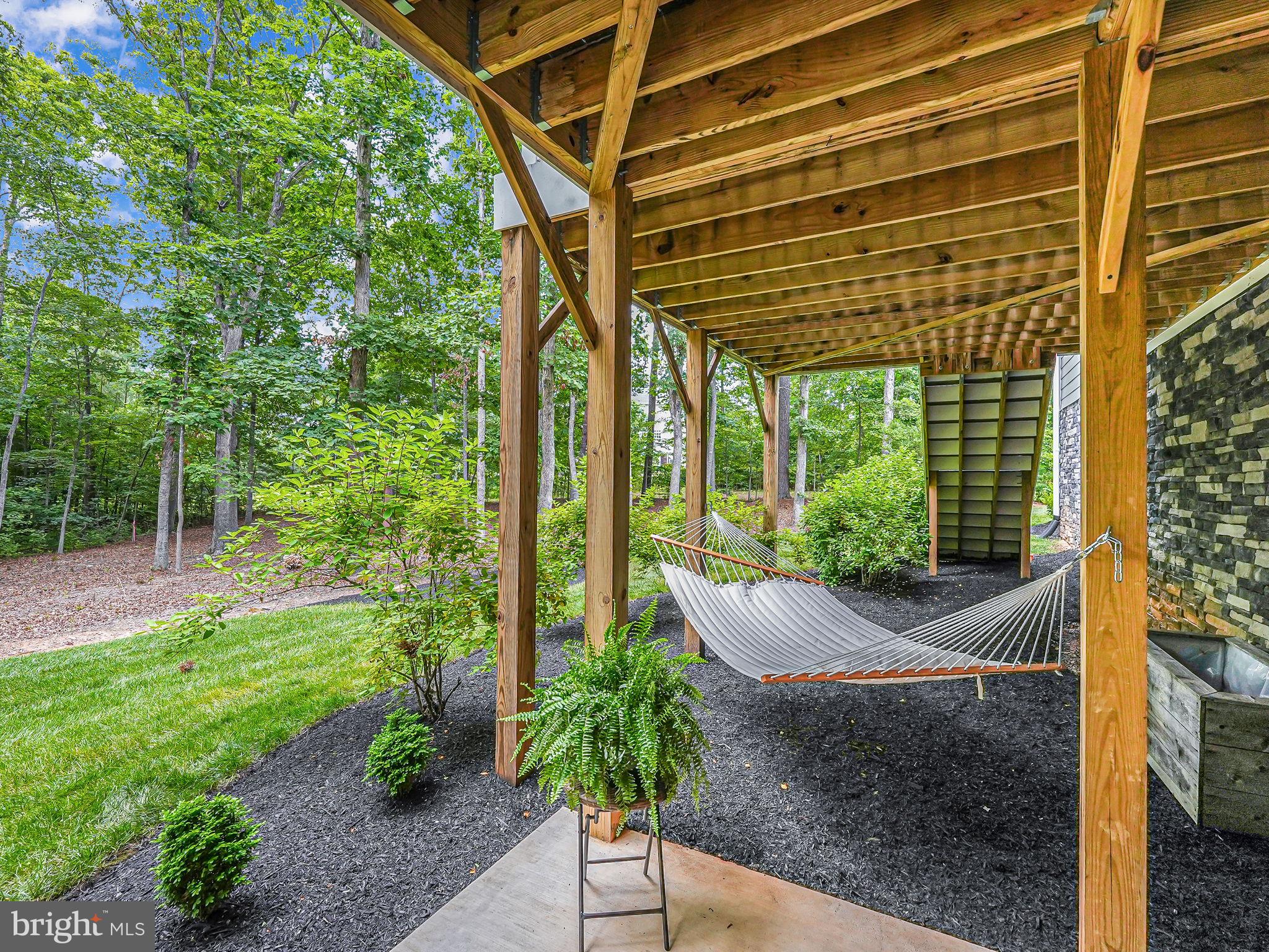 FAWN LAKE - Residential