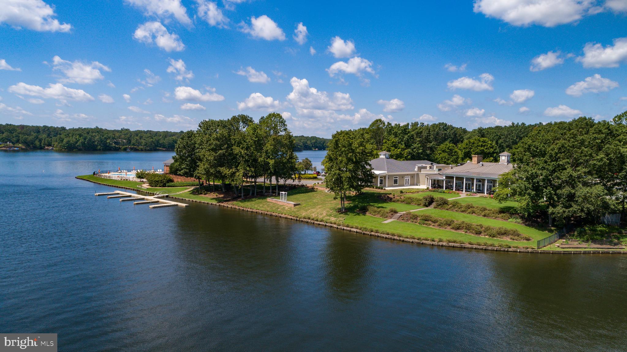 FAWN LAKE - Residential