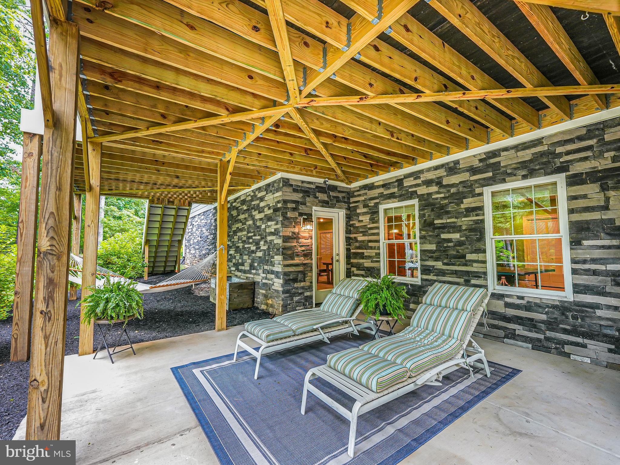 FAWN LAKE - Residential