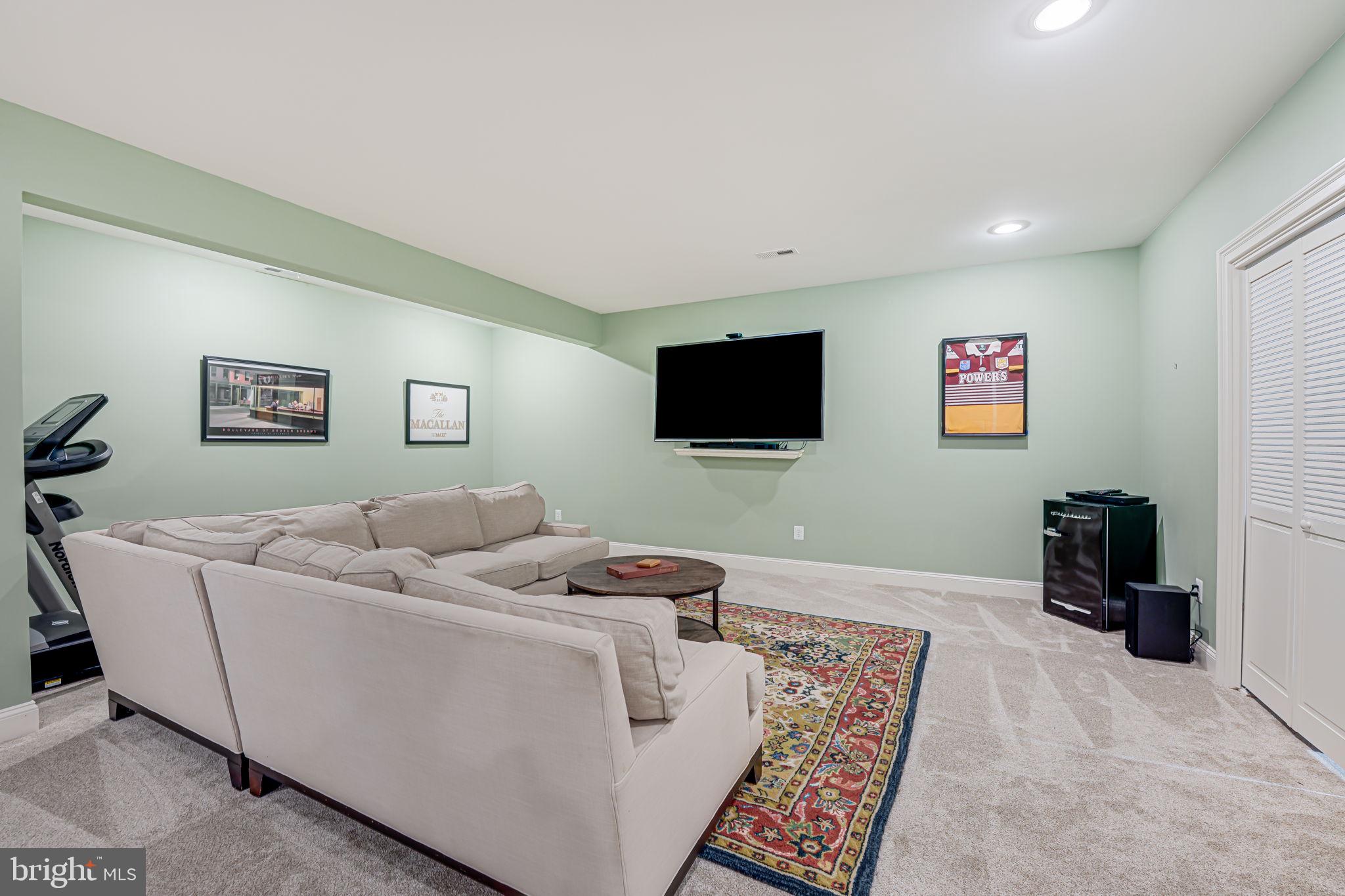 FAWN LAKE - Residential