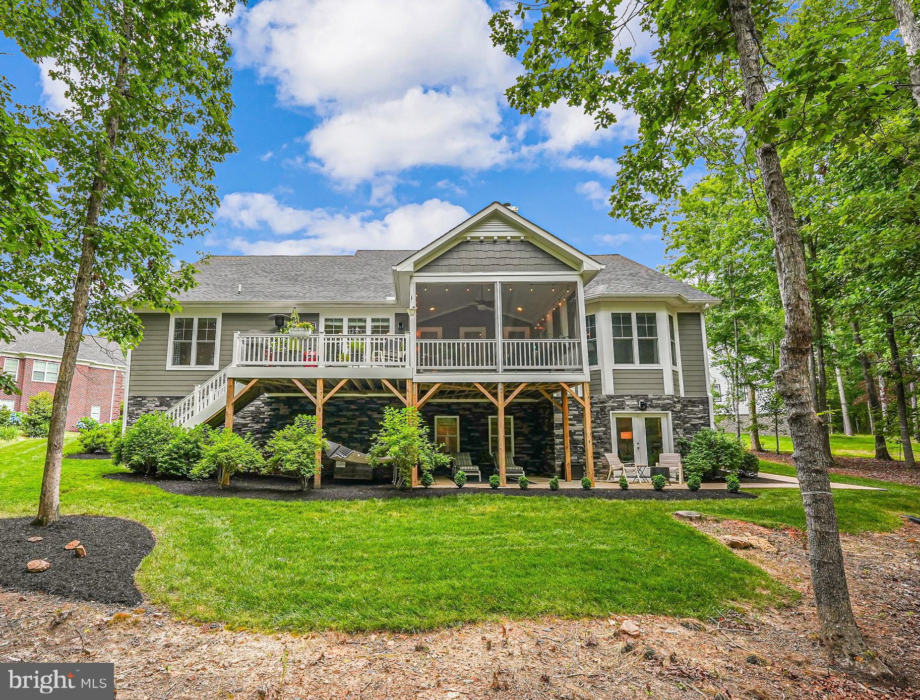 FAWN LAKE - Residential