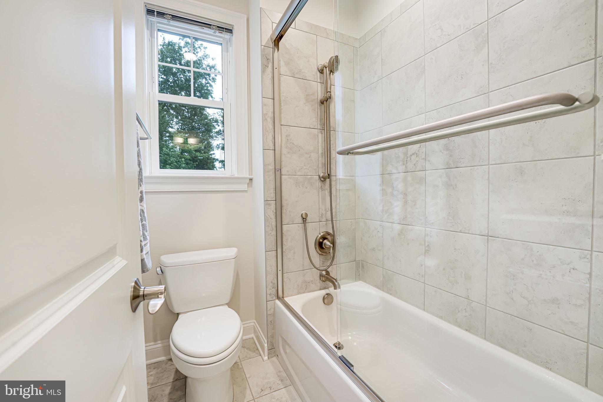 FAWN LAKE - Residential