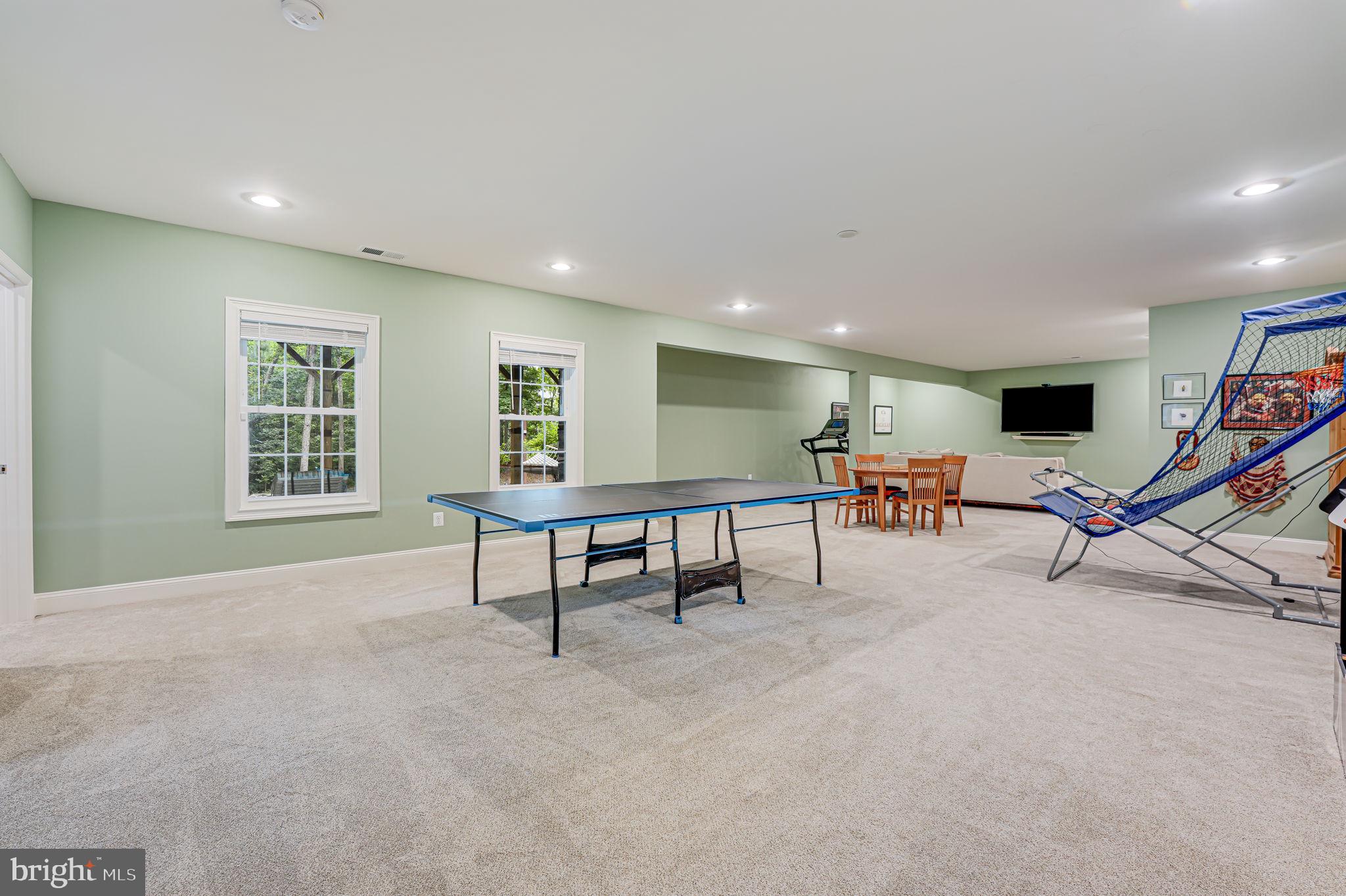 FAWN LAKE - Residential