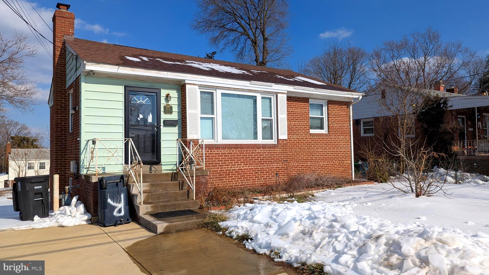 WOODLAWN HEIGHTS - Residential