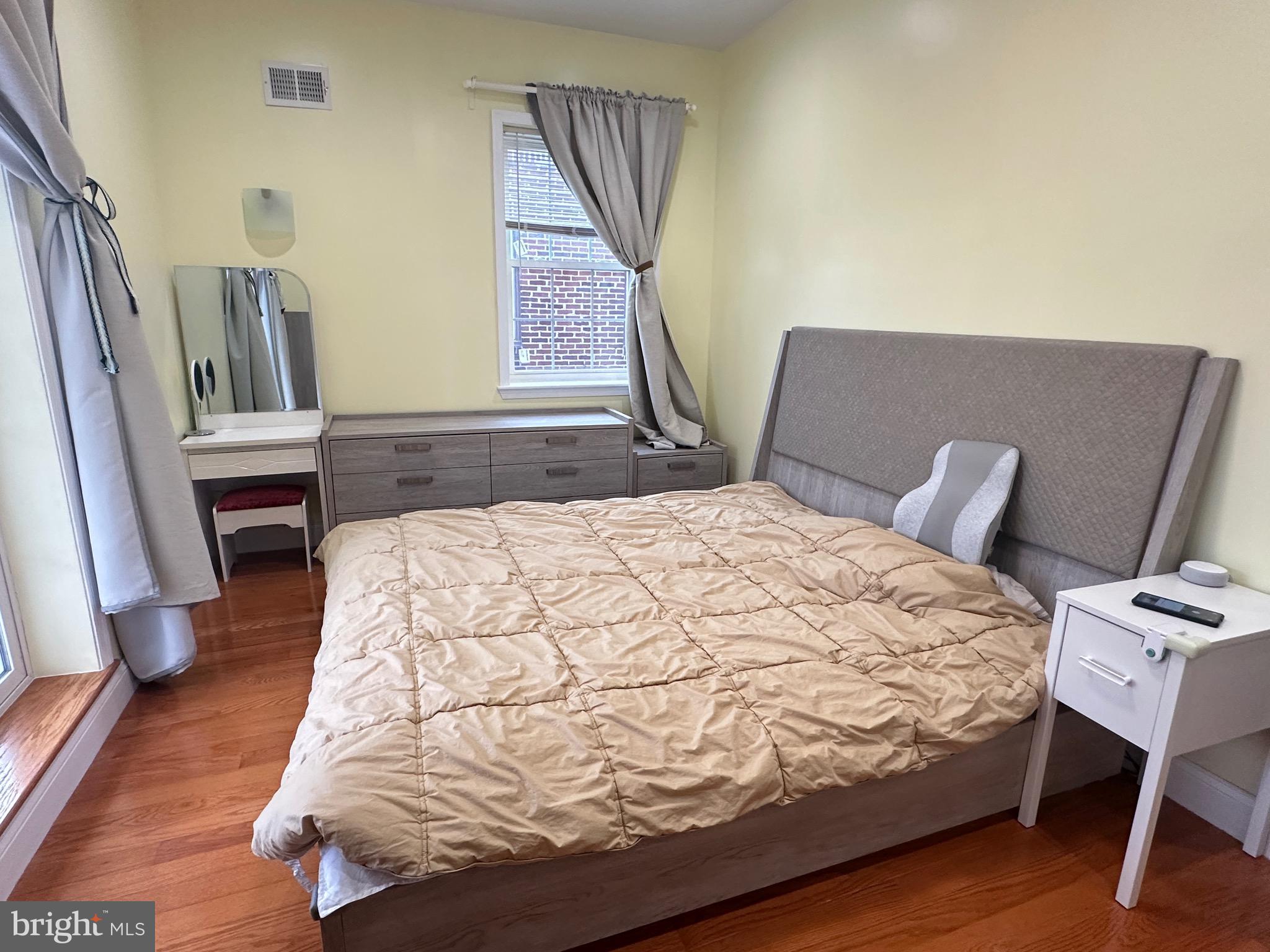 WHITMAN - Residential