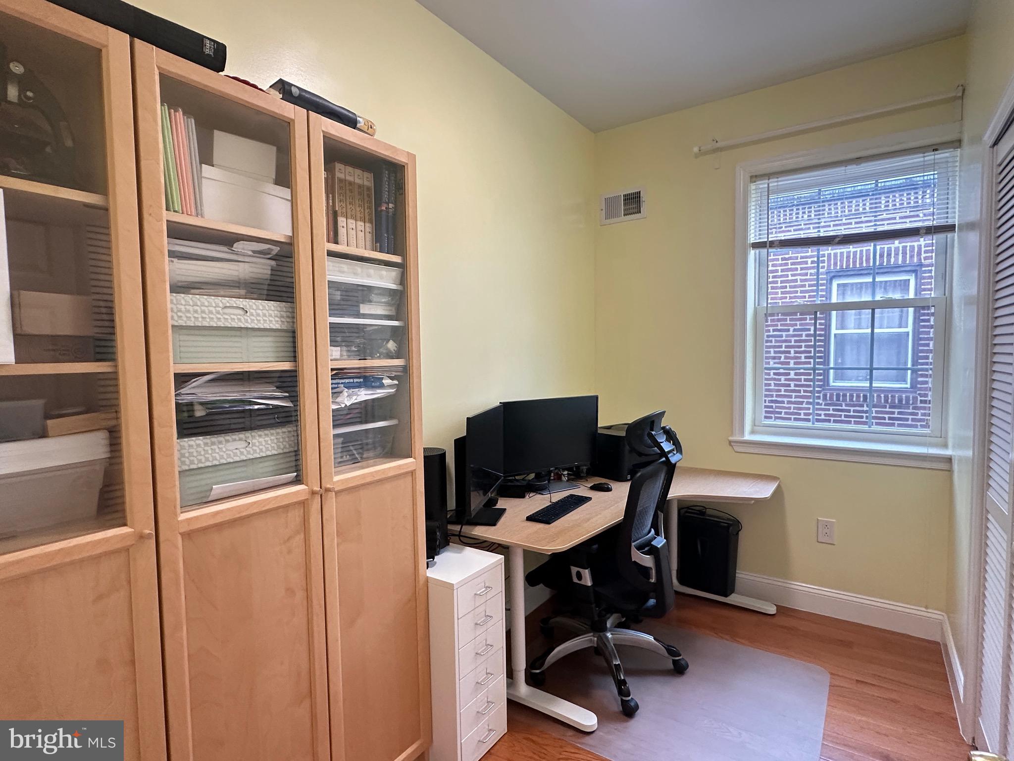 WHITMAN - Residential