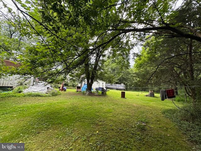 POOLESVILLE OUTSIDE - Residential