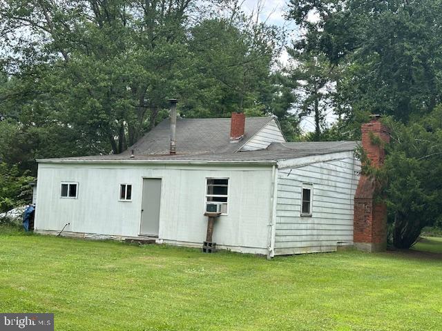 POOLESVILLE OUTSIDE - Residential