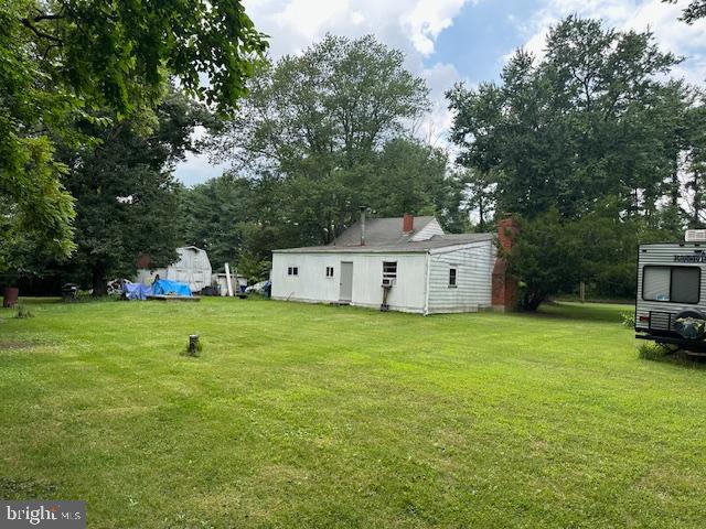 POOLESVILLE OUTSIDE - Residential