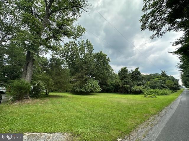 POOLESVILLE OUTSIDE - Residential