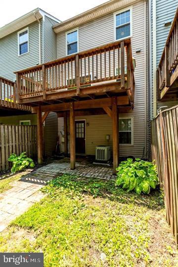 LITTLE ROCKY RUN - Residential Lease