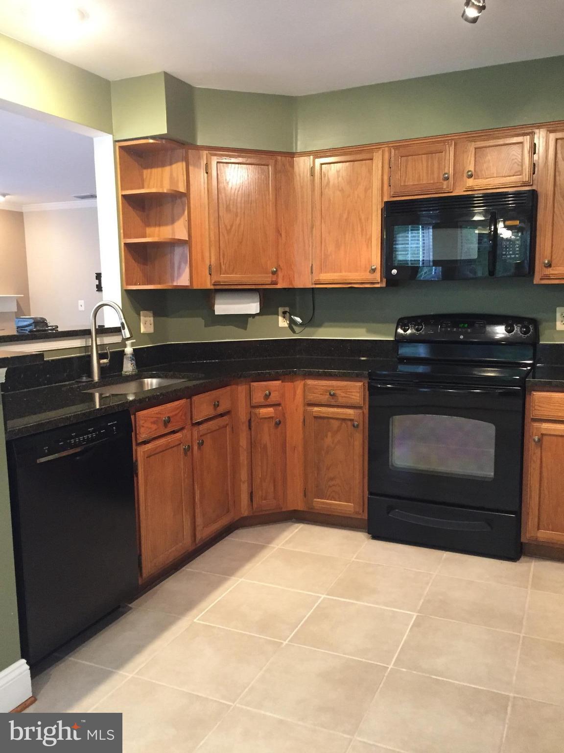 WILLOUGHBYS RIDGE - Residential Lease