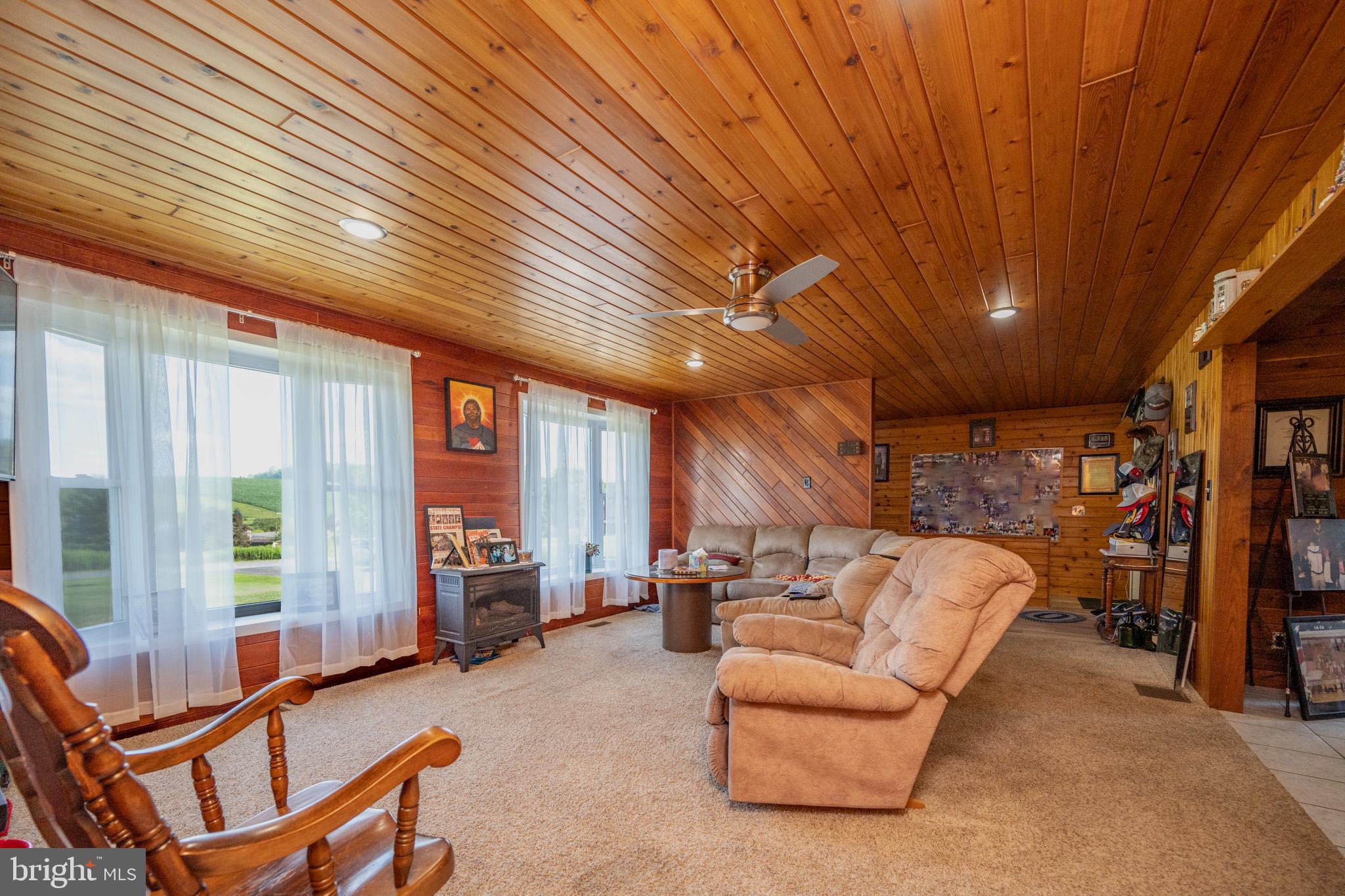 OAKLAND - Residential