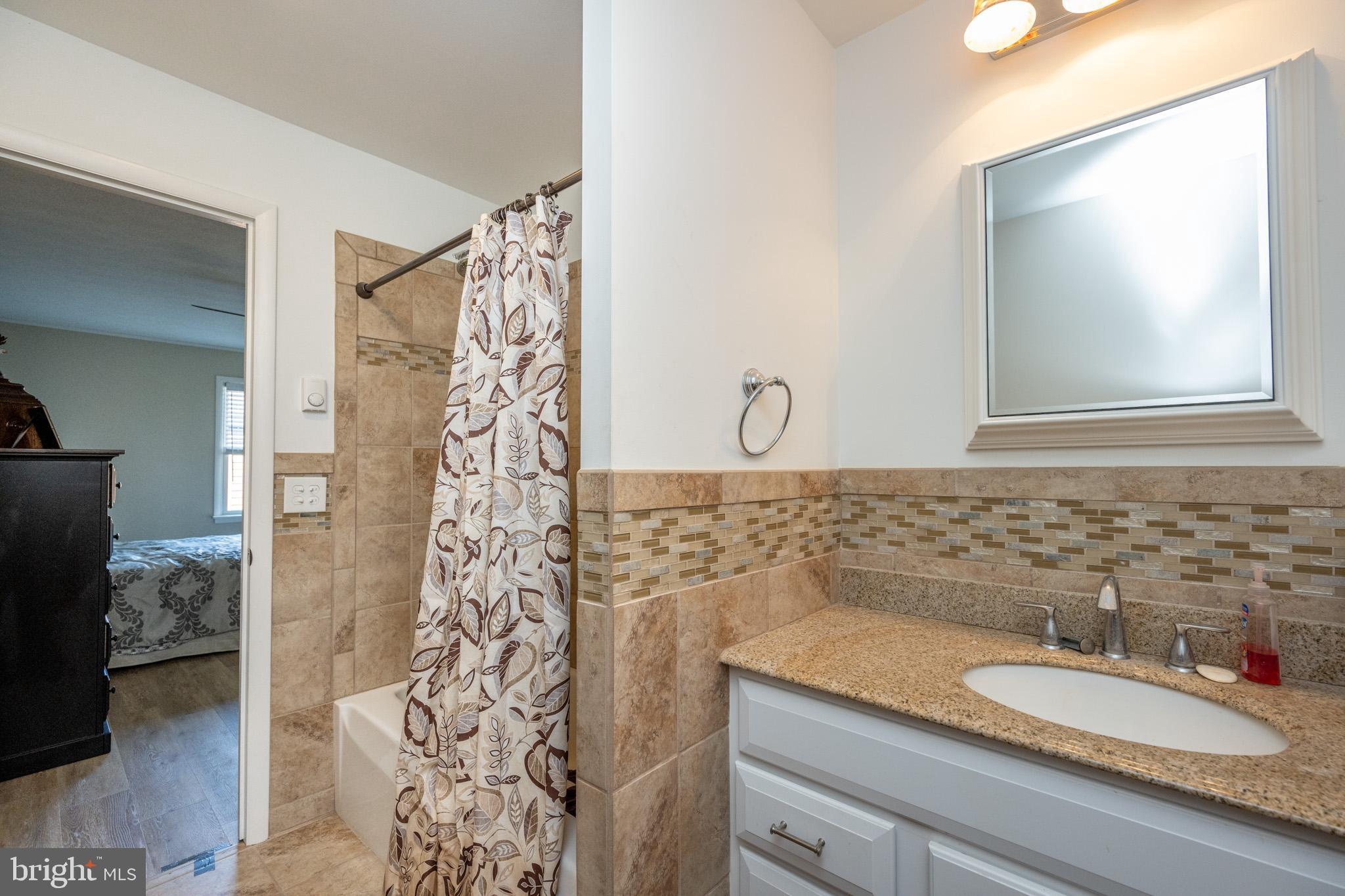 OAKLAND - Residential