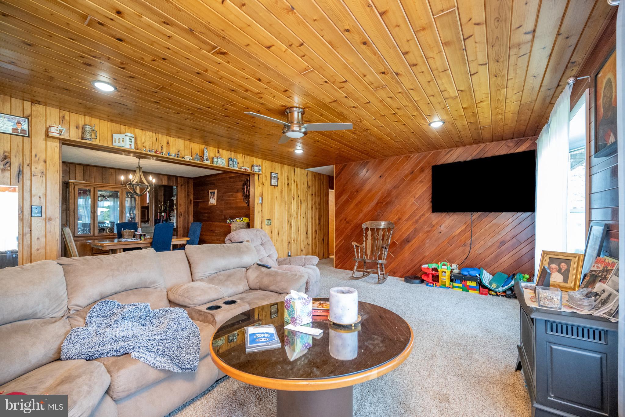 OAKLAND - Residential