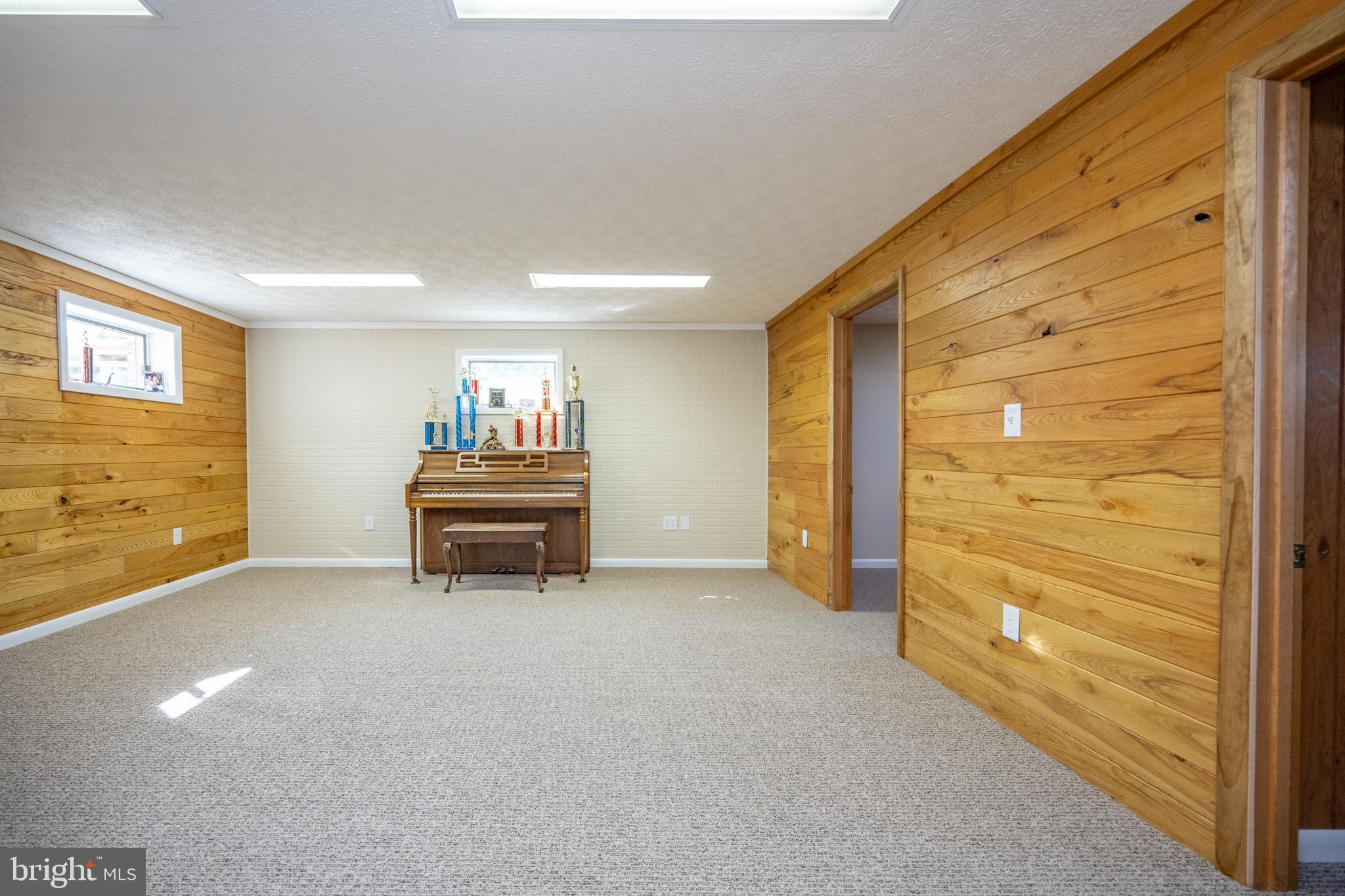 OAKLAND - Residential