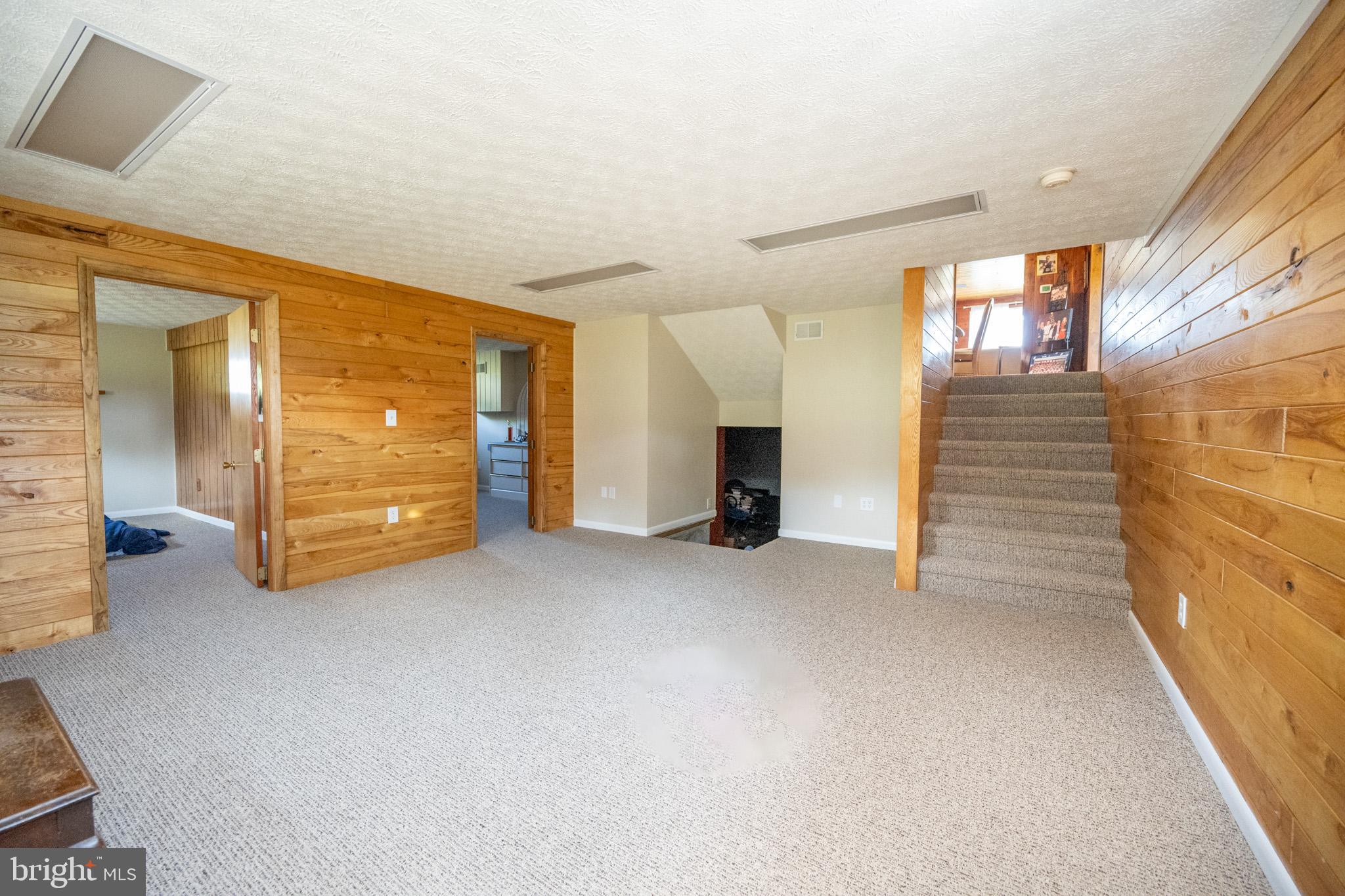 OAKLAND - Residential