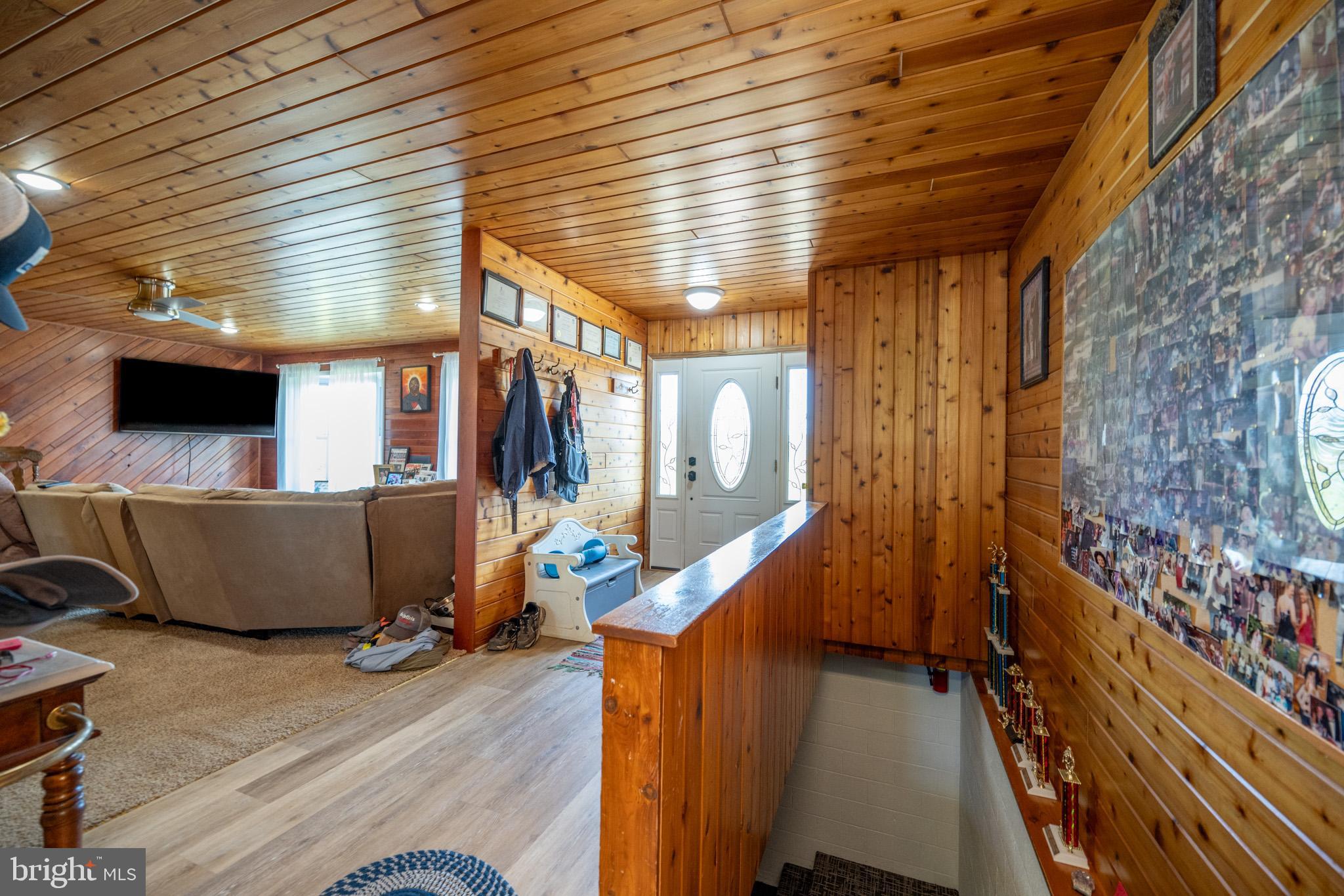 OAKLAND - Residential