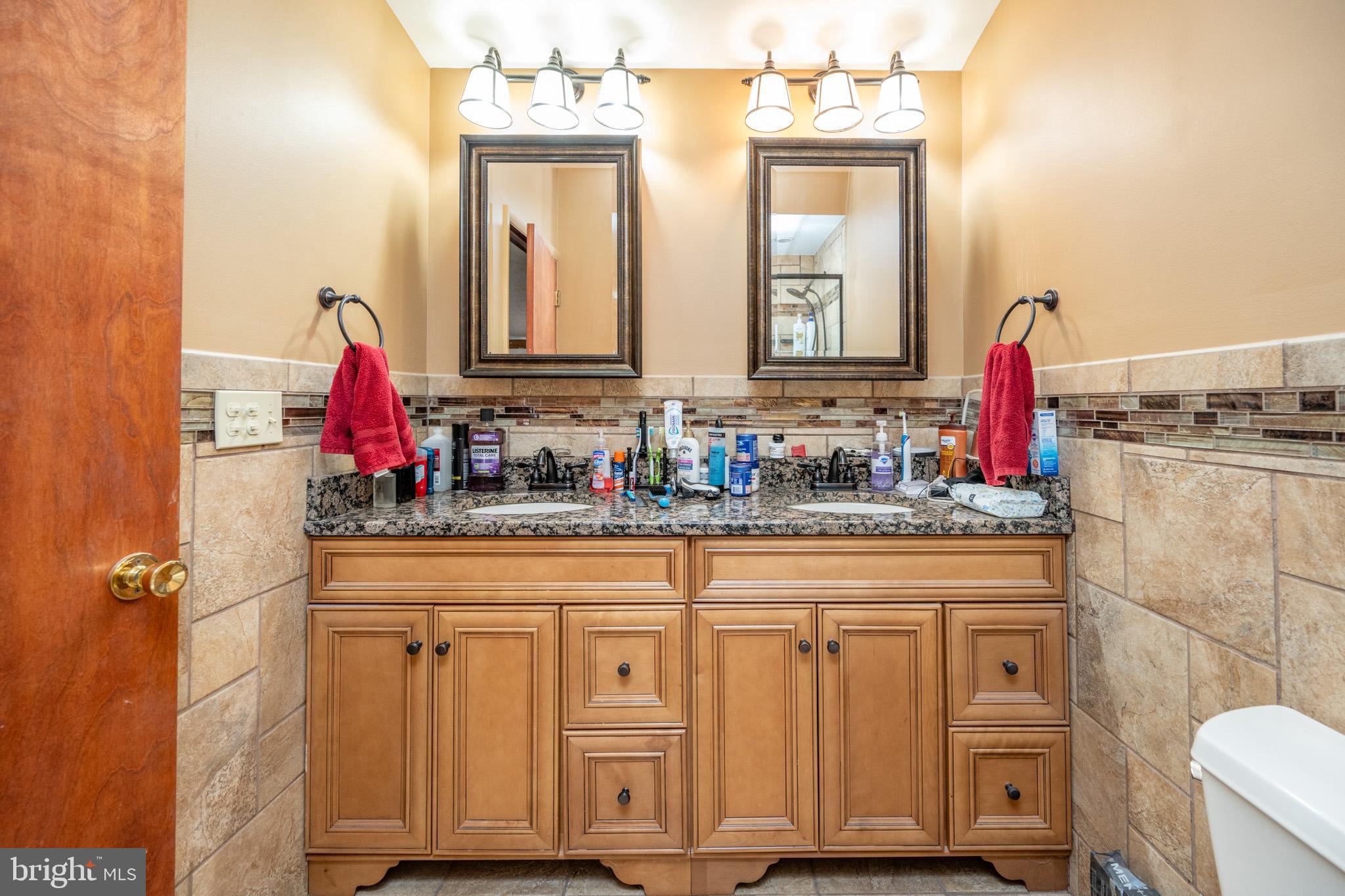 OAKLAND - Residential