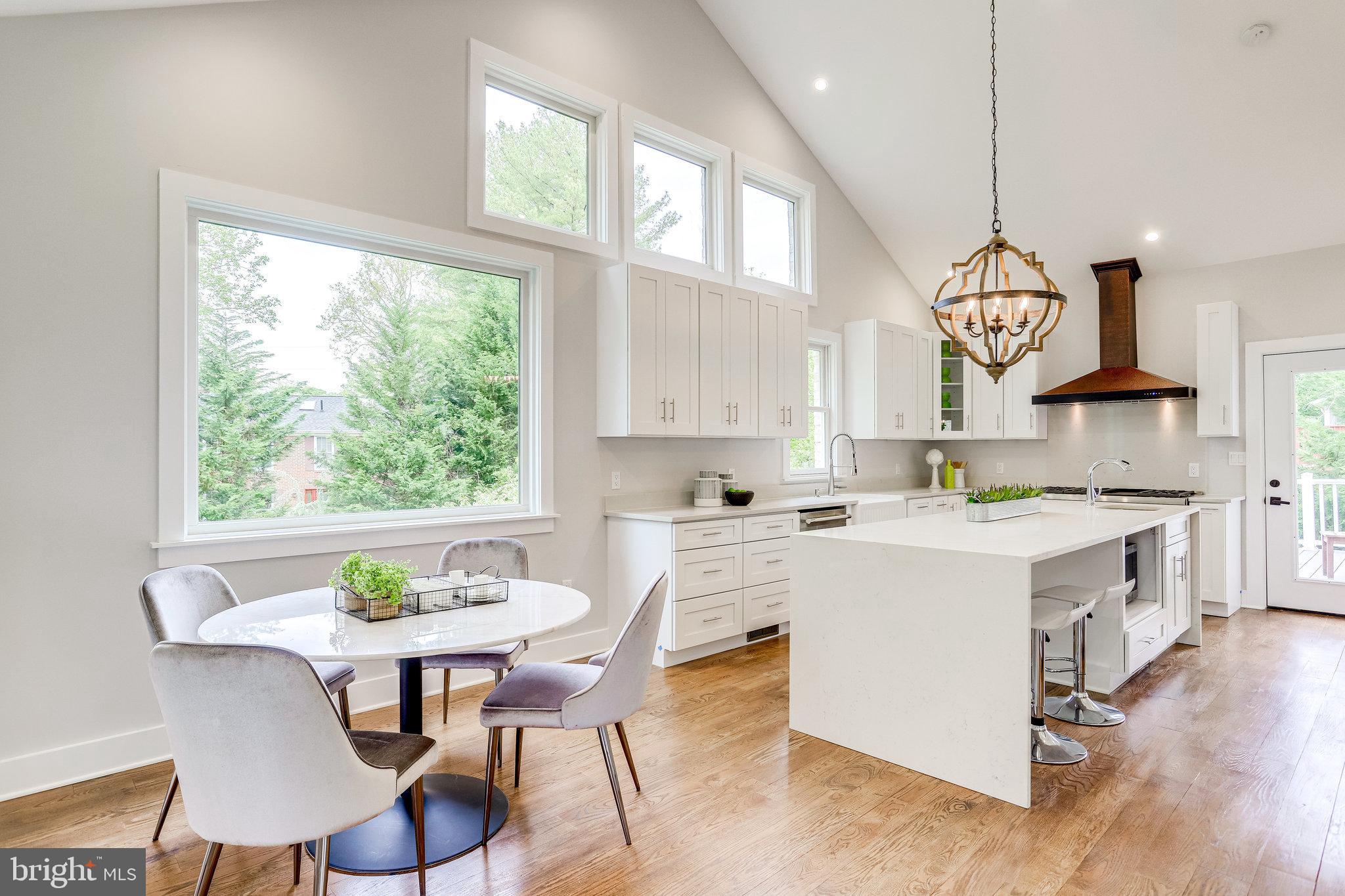 SOUTHAMPTON - Residential