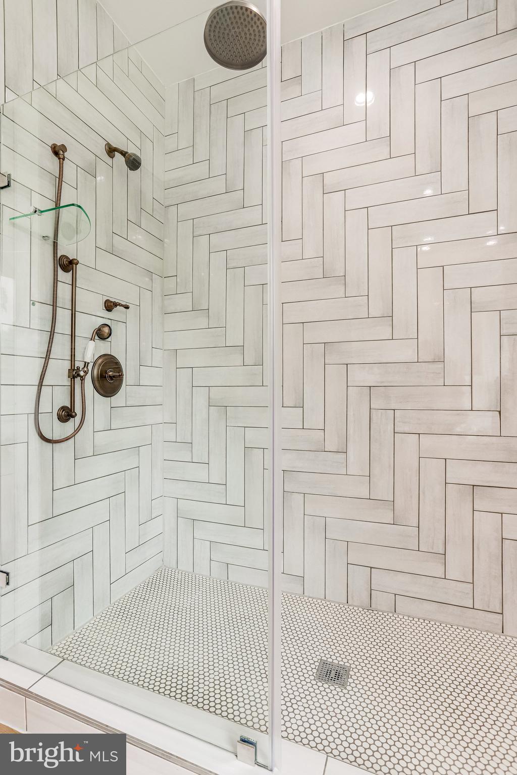 SOUTHAMPTON - Residential