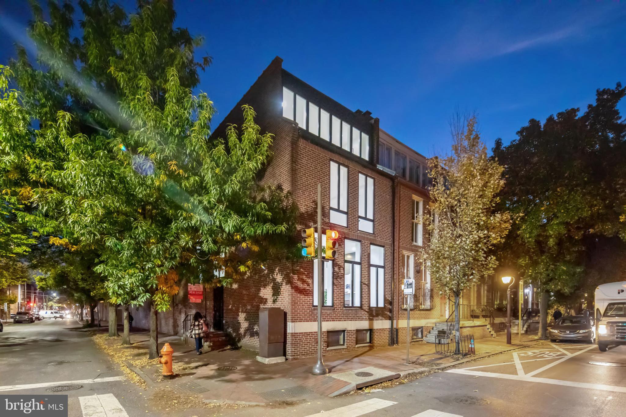 SOCIETY HILL - Residential
